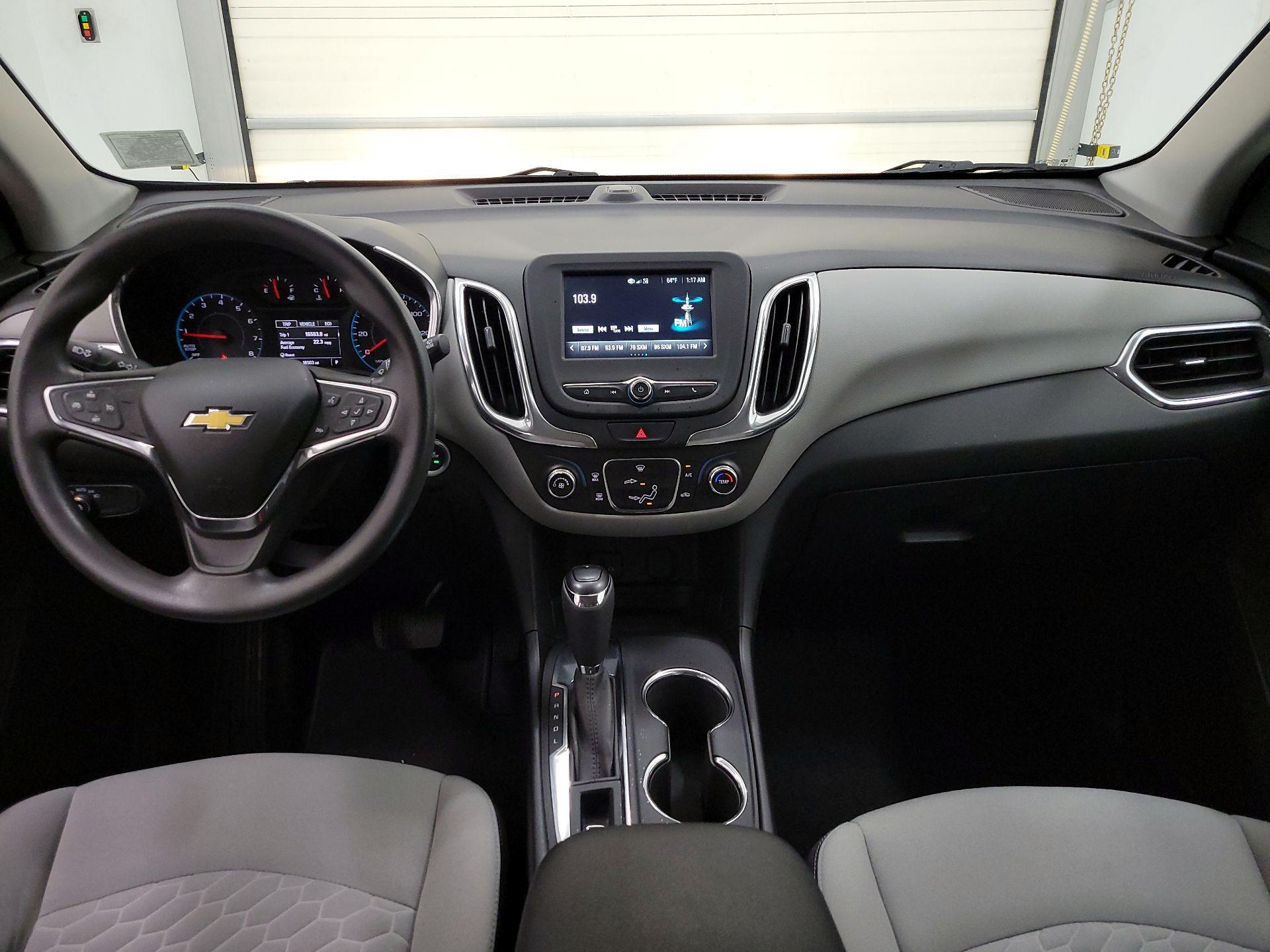 Thumbnail: 2018 Chevrolet Equinox - 9