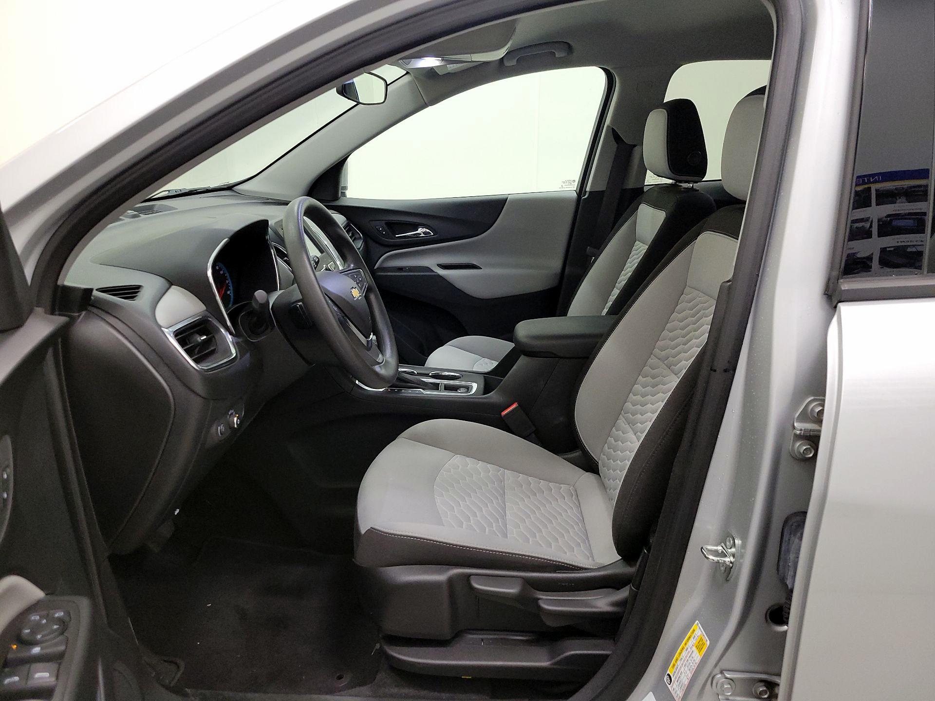 Thumbnail: 2018 Chevrolet Equinox - 11