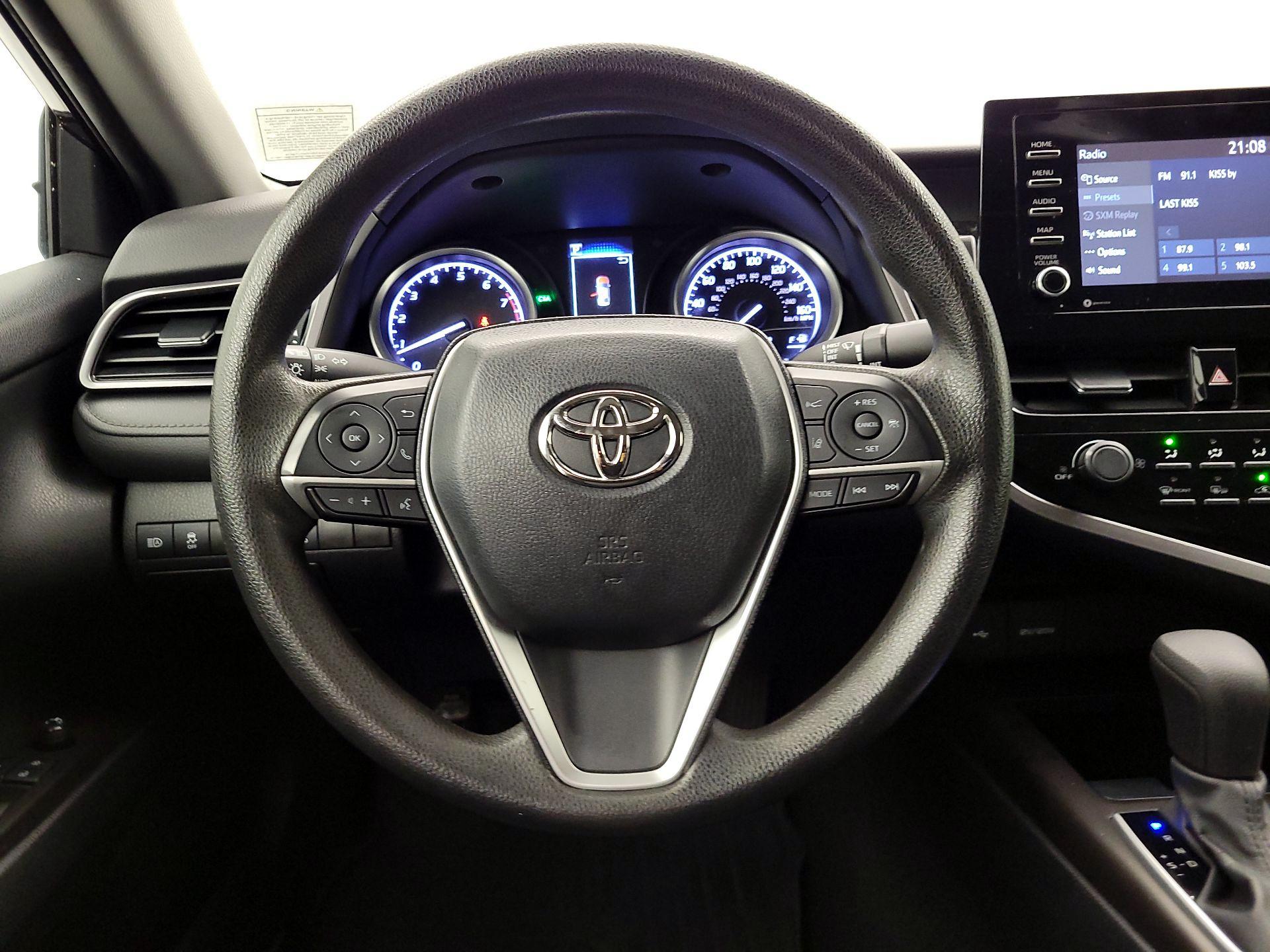 Thumbnail: 2021 Toyota Camry - 10