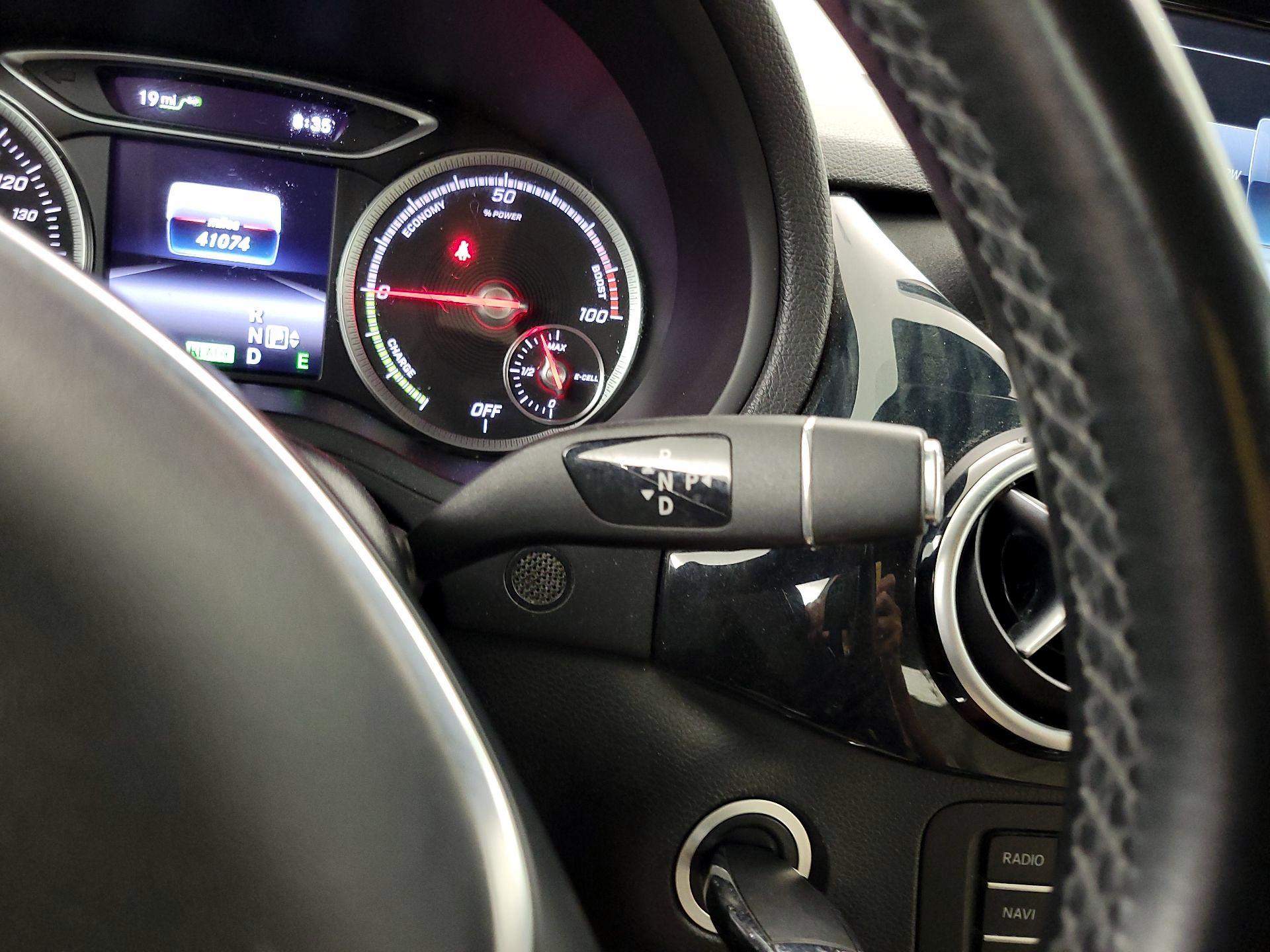 Thumbnail: 2017 Mercedes-Benz B-Class - 17