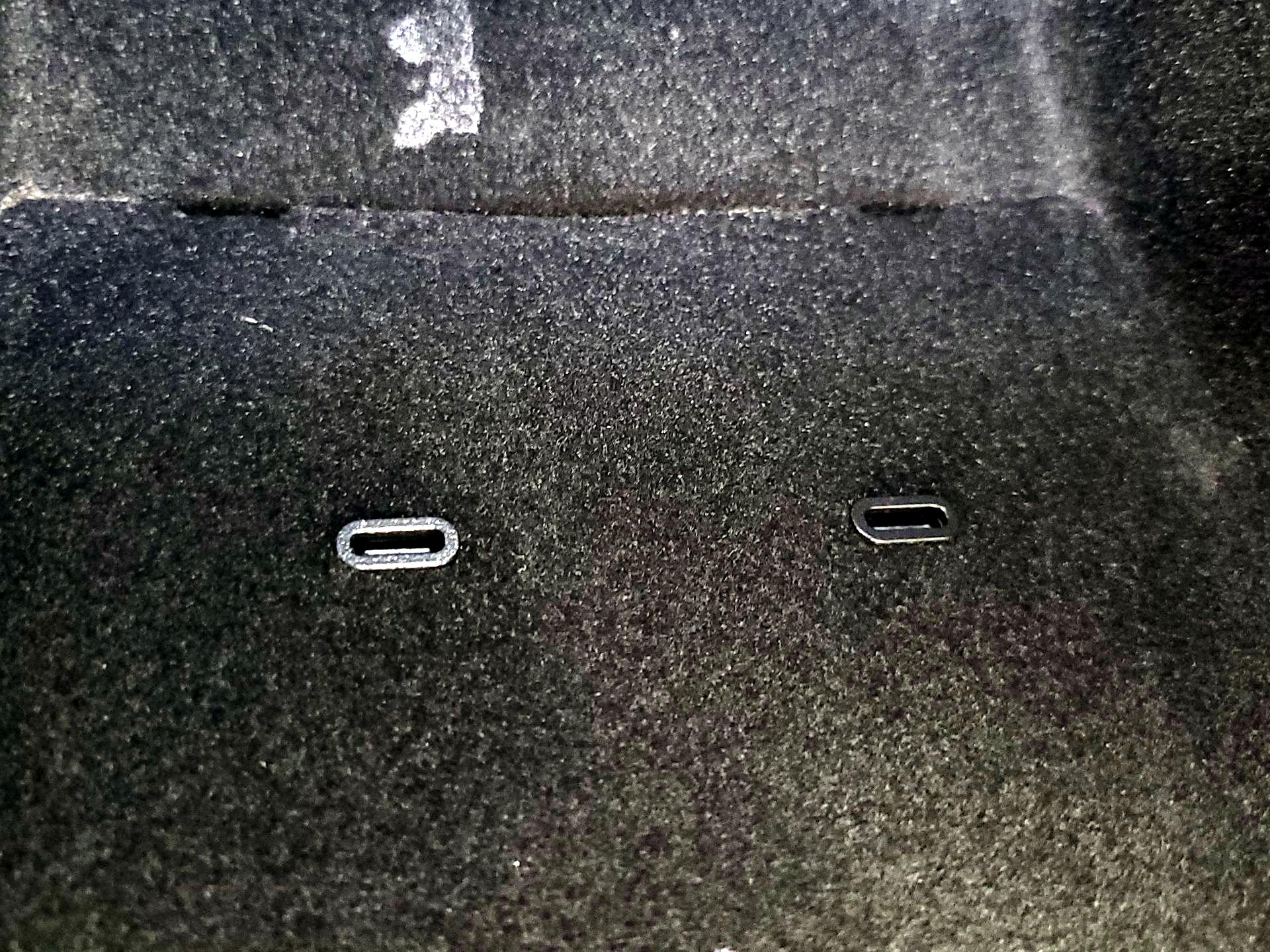 Thumbnail: 2021 Tesla Model 3 - 18