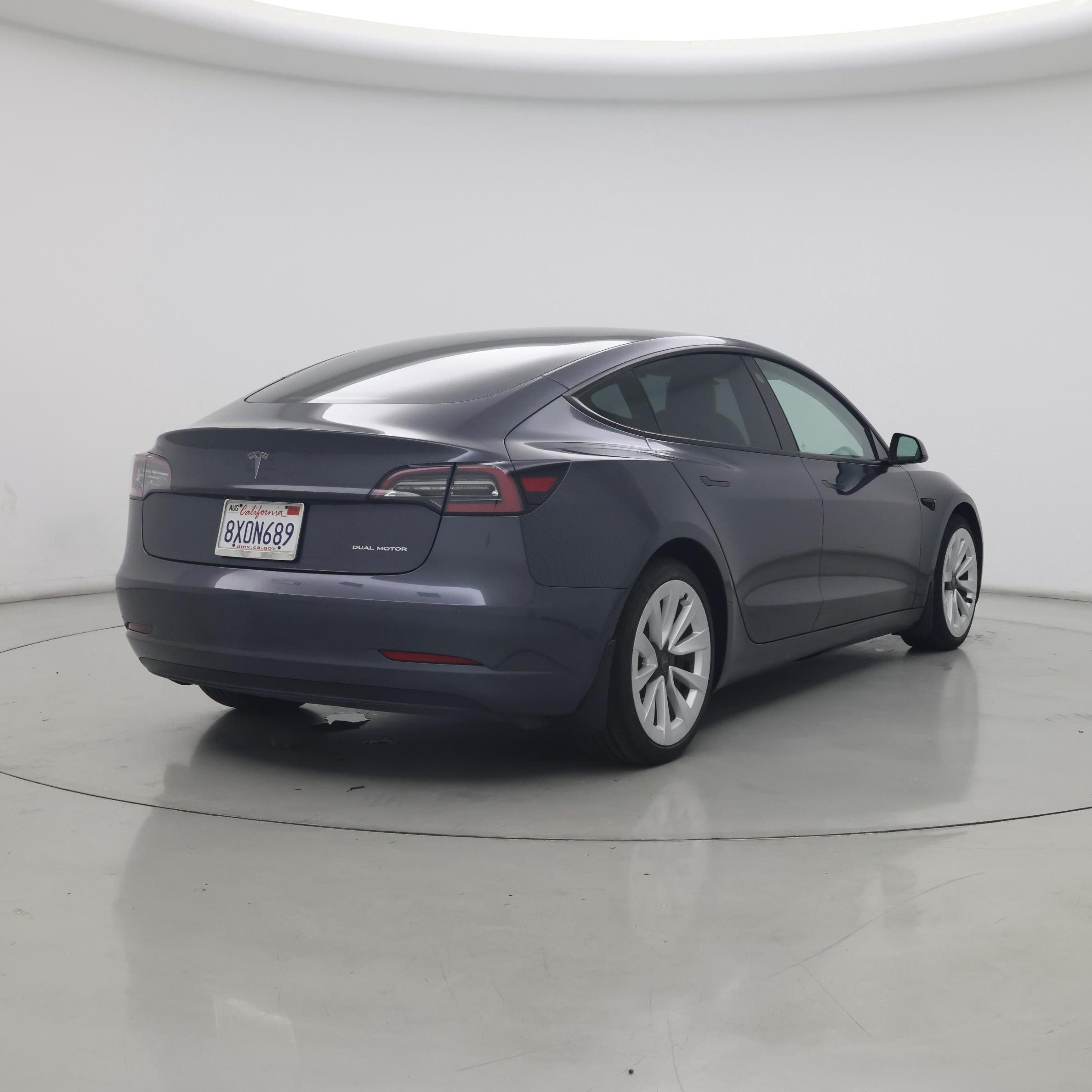Thumbnail: 2021 Tesla Model 3 - 8