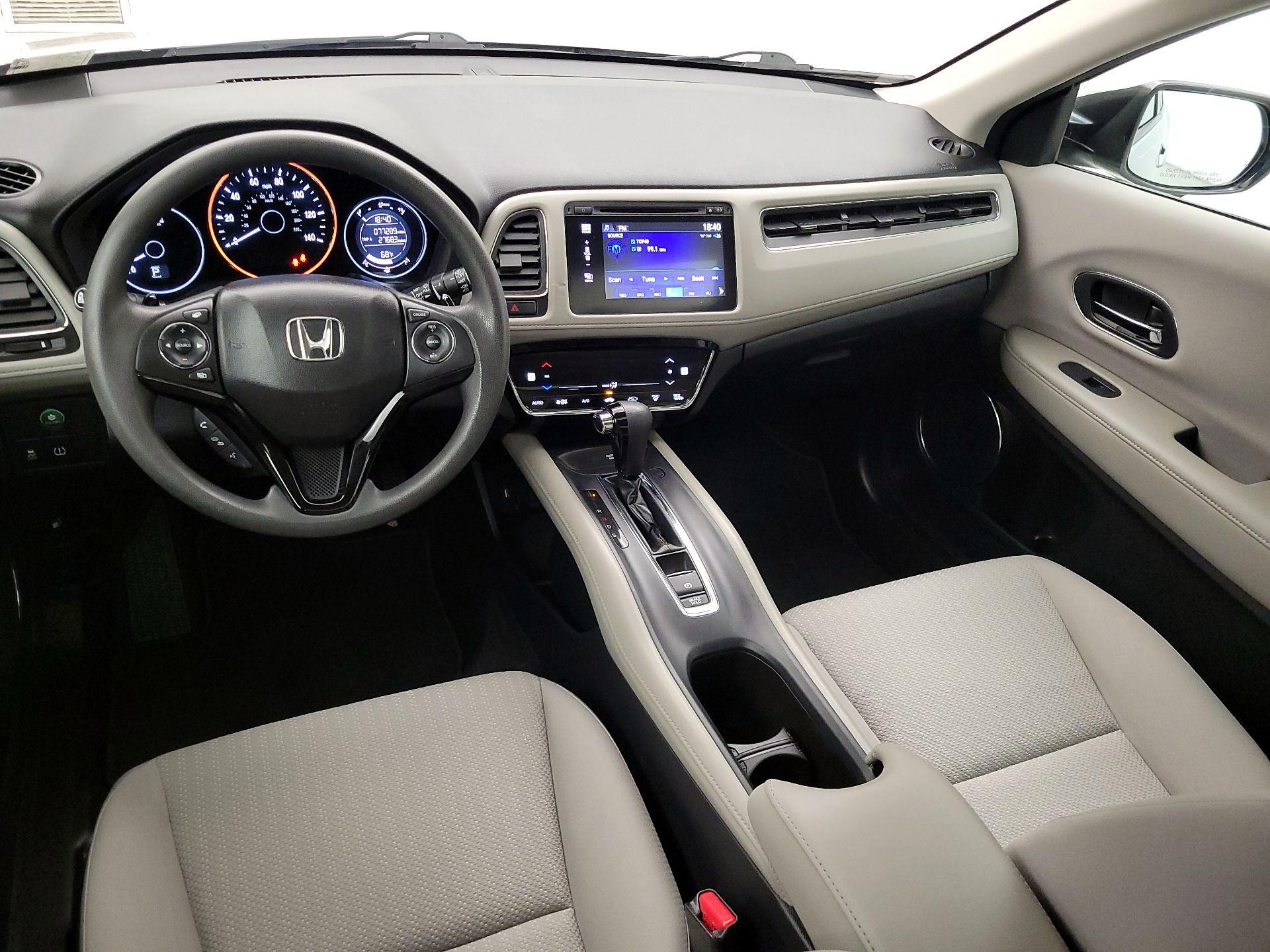 Thumbnail: 2016 Honda HR-V - 9