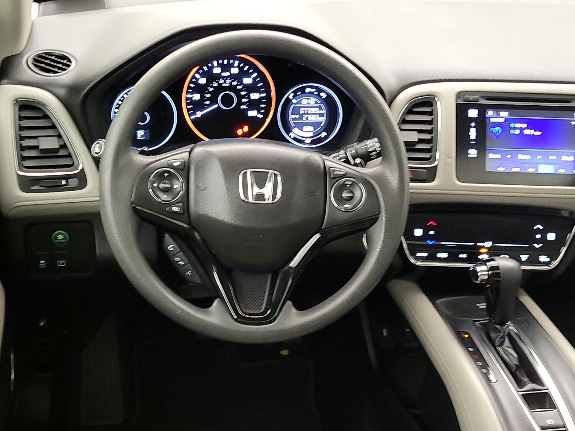 Thumbnail: 2016 Honda HR-V - 10