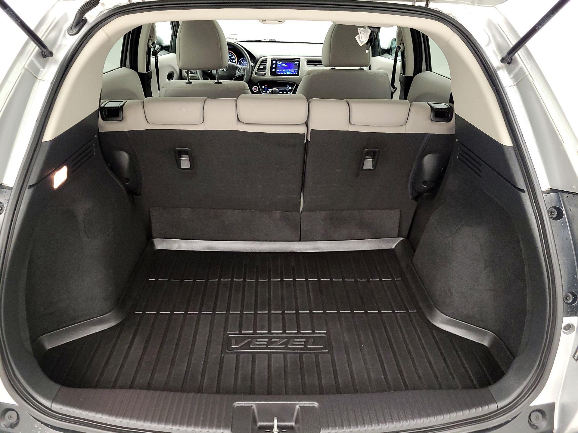 Thumbnail: 2016 Honda HR-V - 20