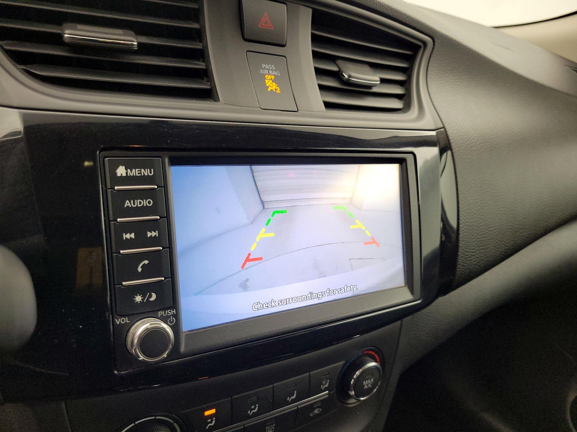 Thumbnail: 2019 Nissan Sentra - 14