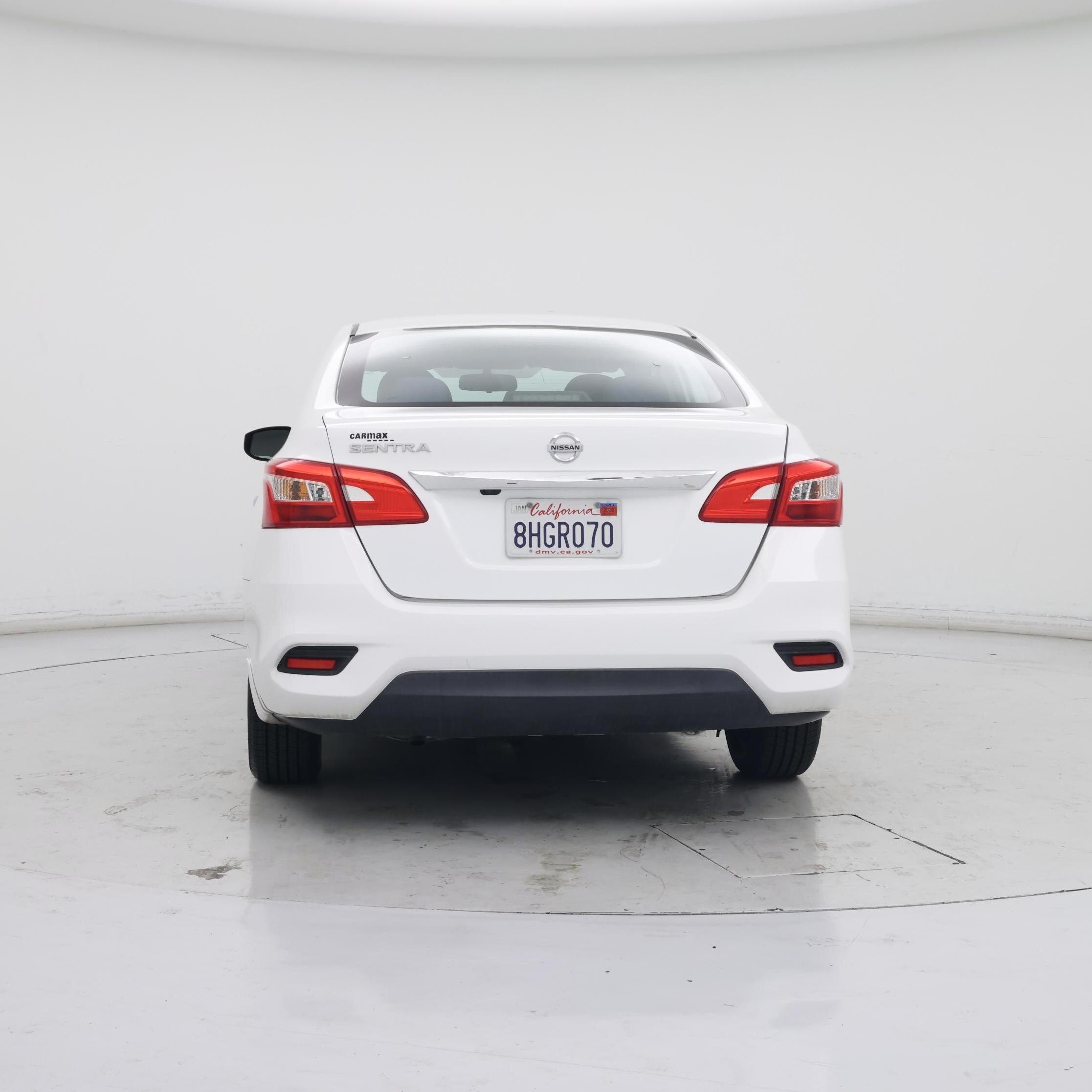 Thumbnail: 2019 Nissan Sentra - 6