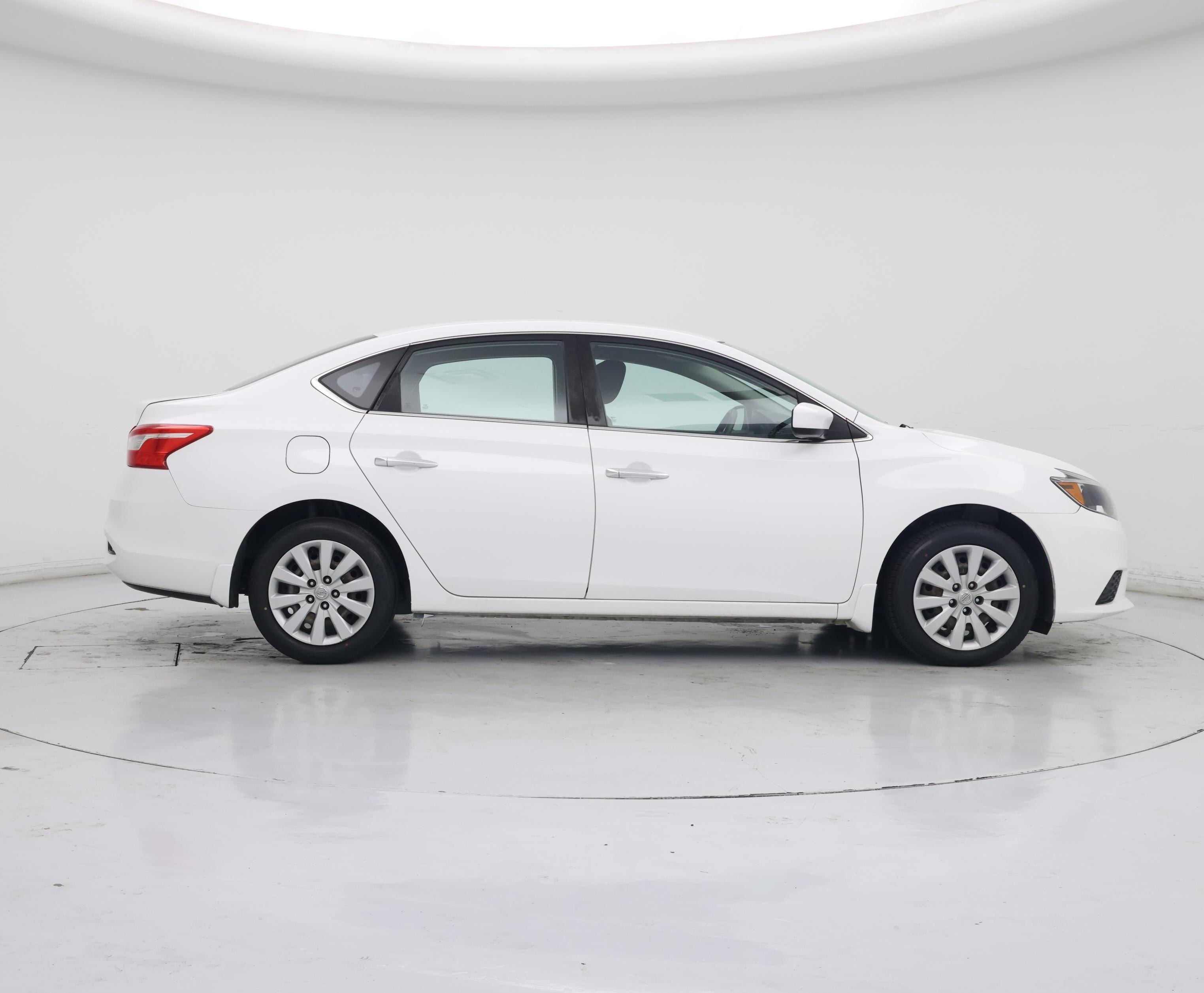 Thumbnail: 2019 Nissan Sentra - 7