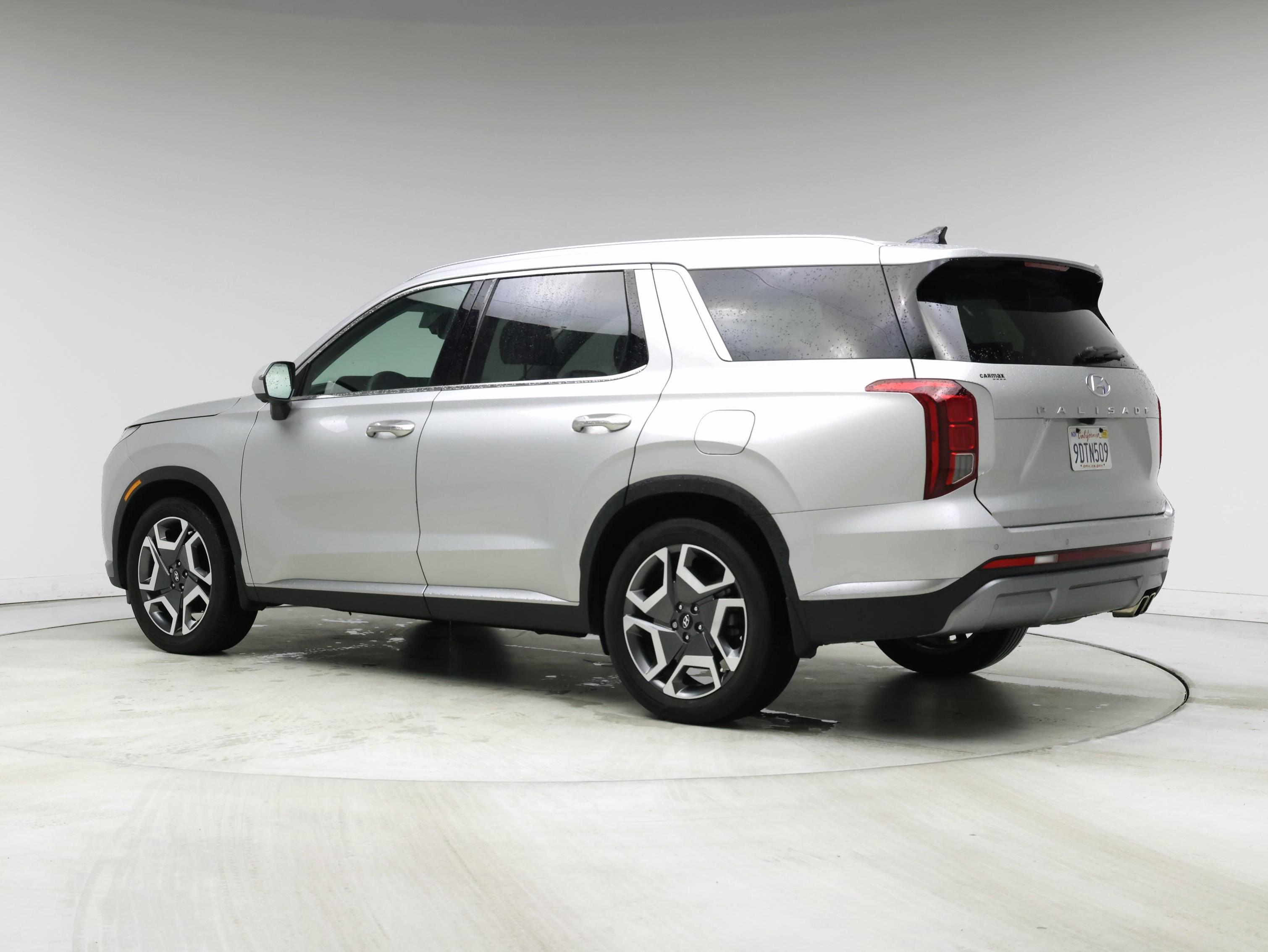 Thumbnail: 2023 Hyundai Palisade - 2