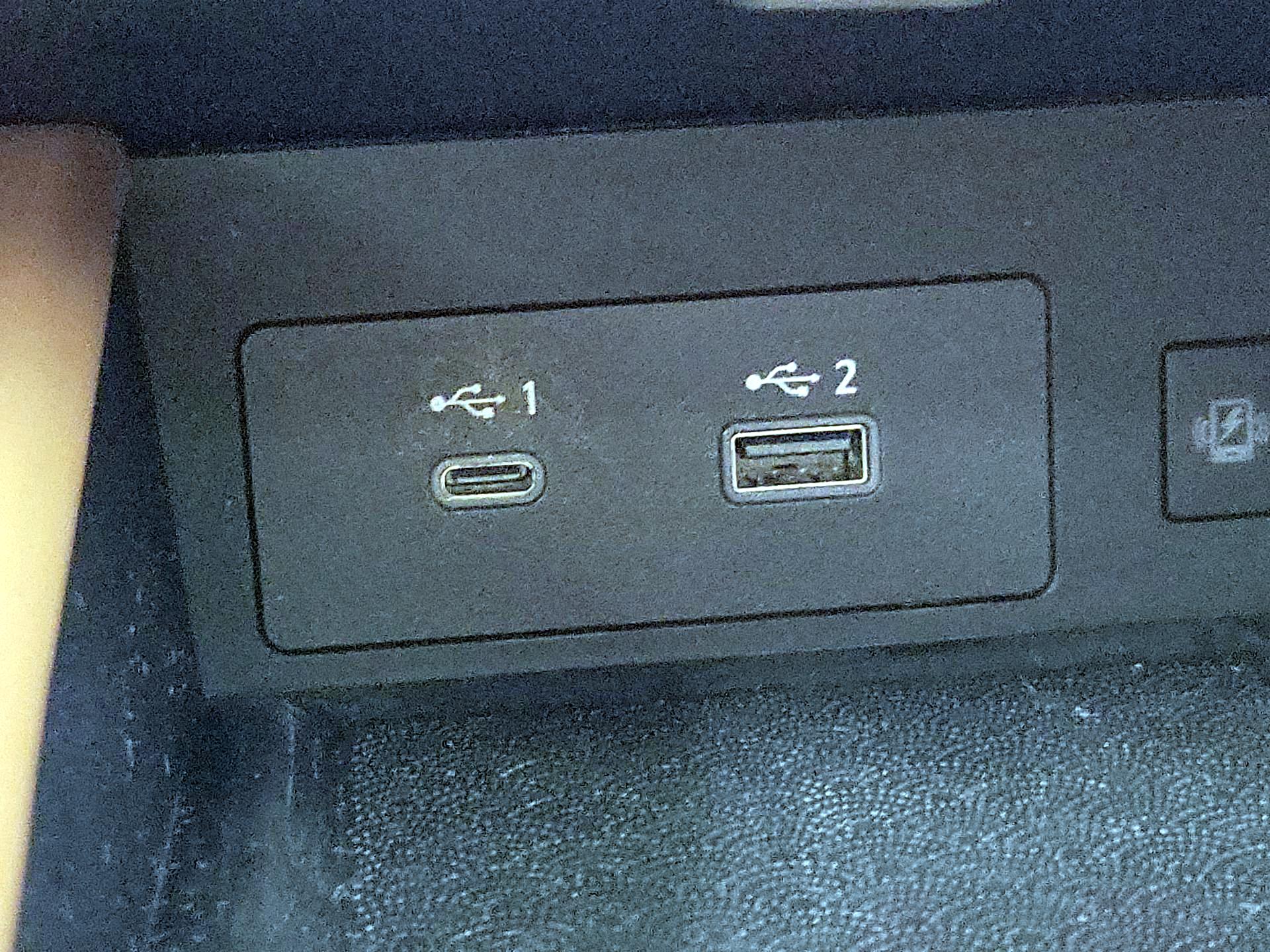 Thumbnail: 2024 INFINITI QX60 - 19