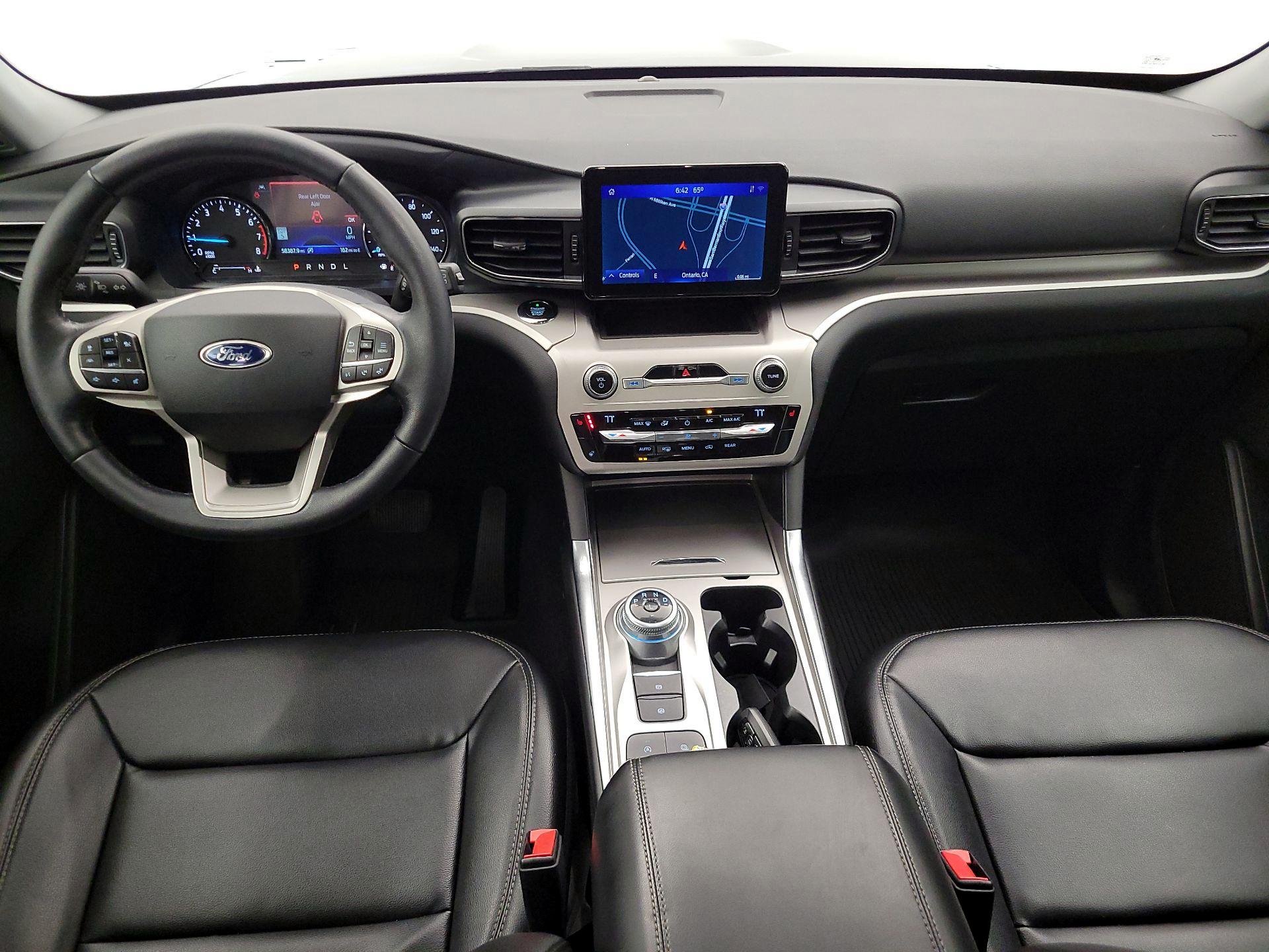 Thumbnail: 2021 Ford Explorer - 9