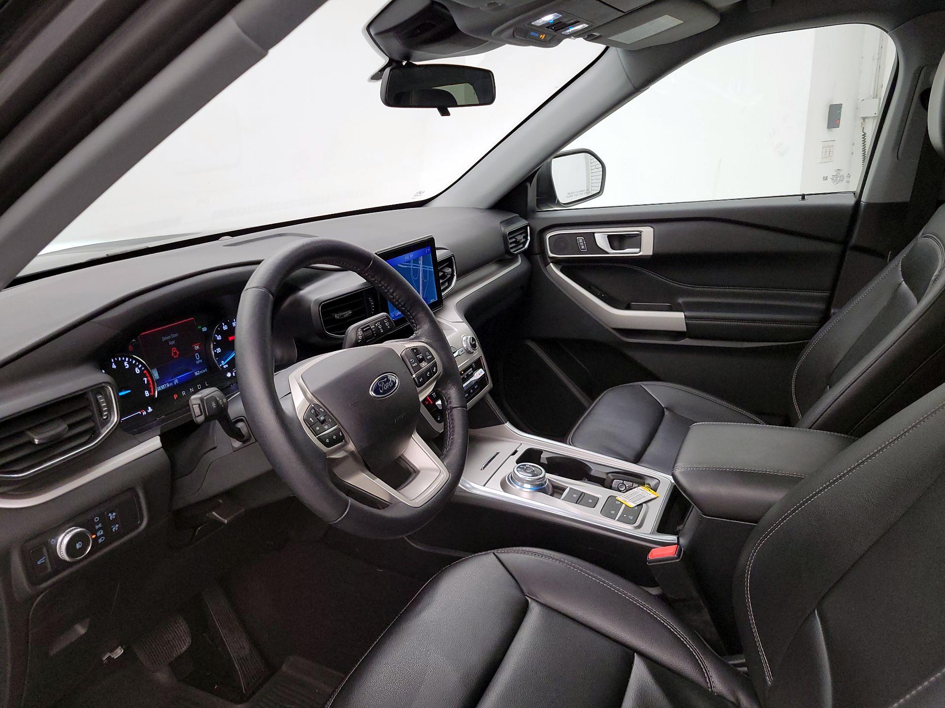 Thumbnail: 2021 Ford Explorer - 11