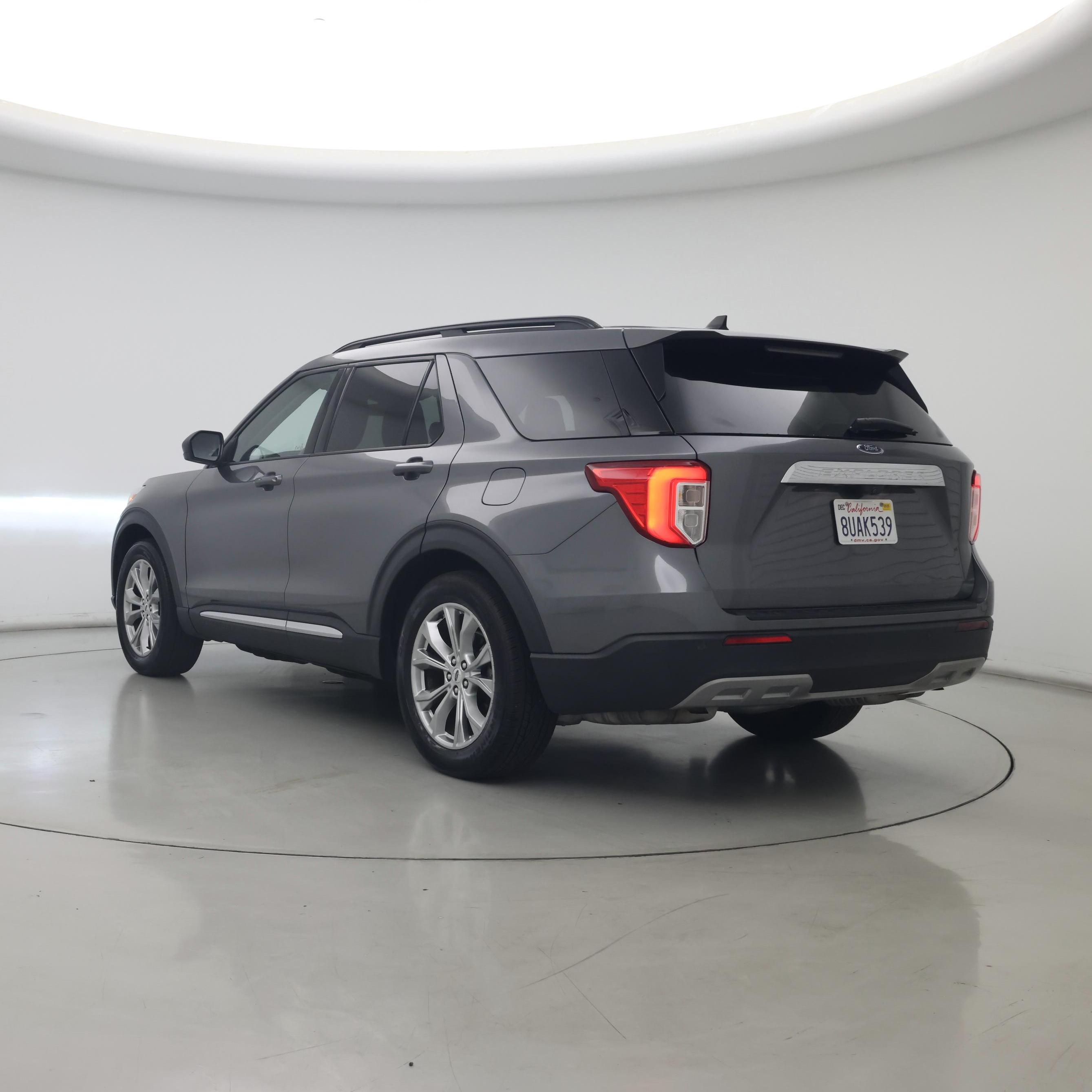 Thumbnail: 2021 Ford Explorer - 2