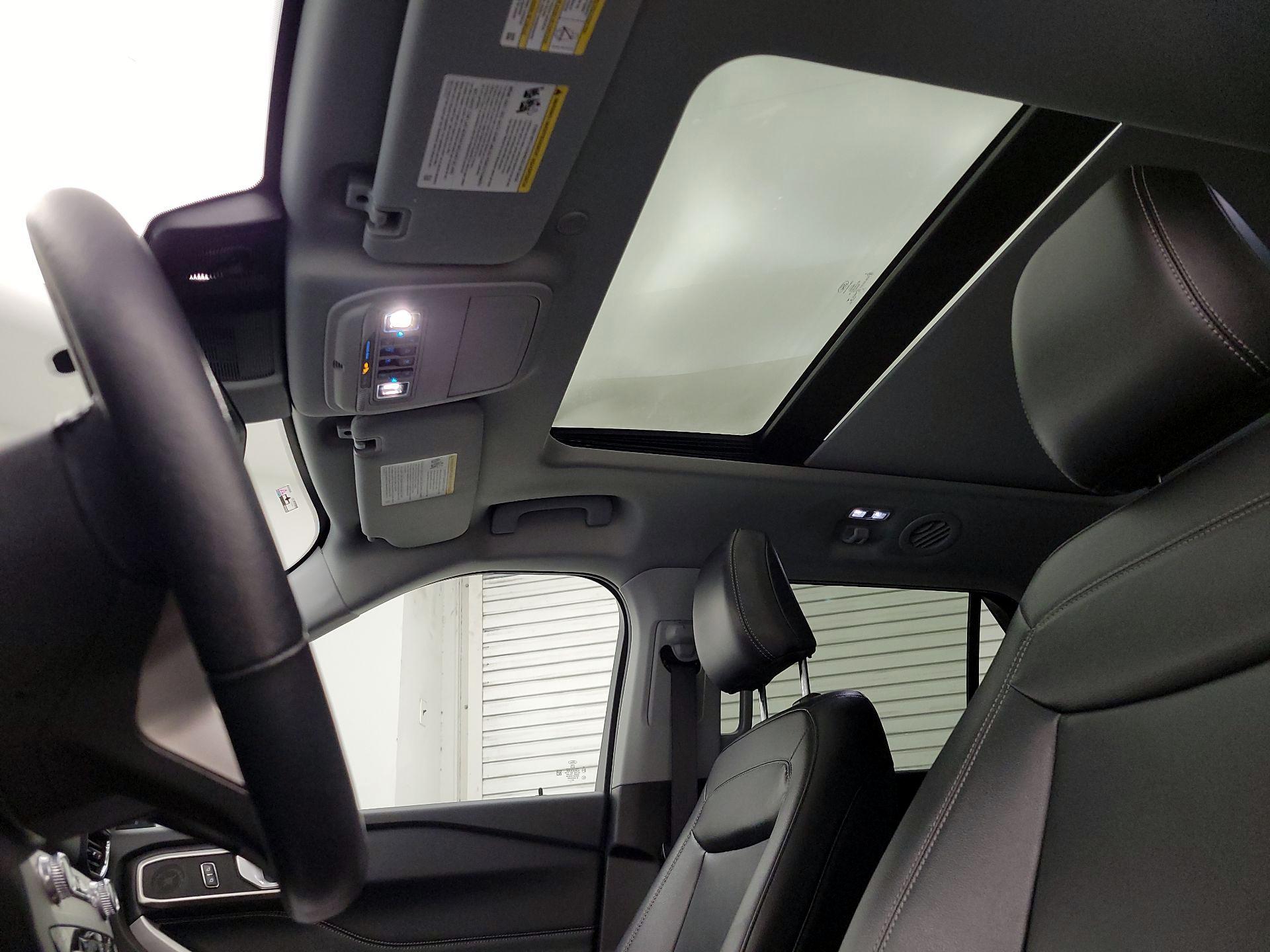 Thumbnail: 2021 Ford Explorer - 20