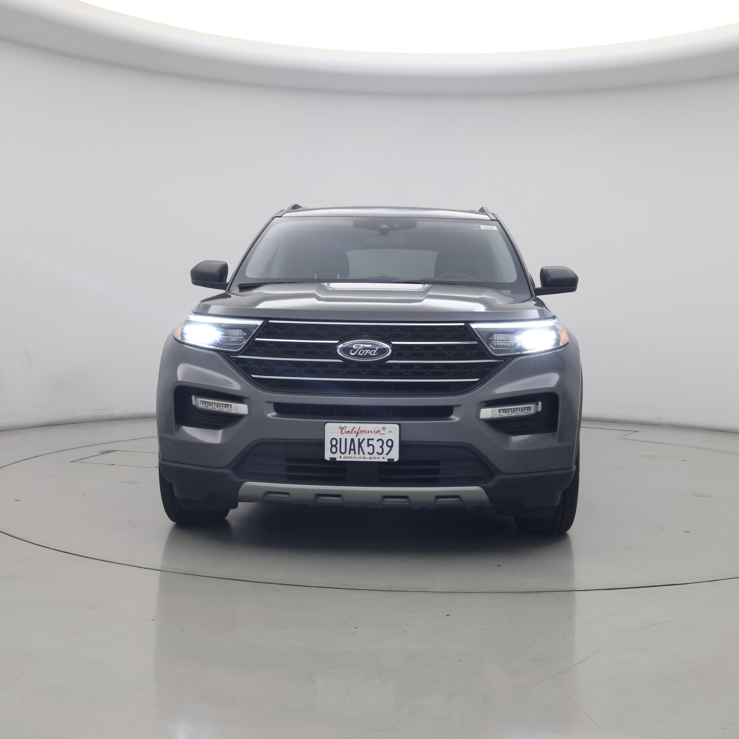 Thumbnail: 2021 Ford Explorer - 5