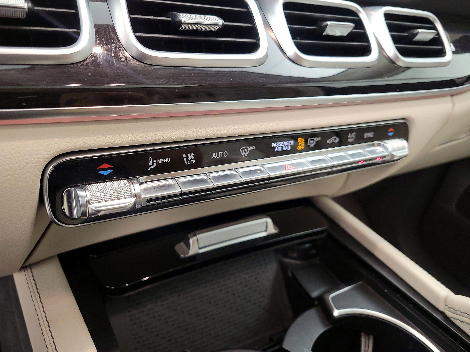 Thumbnail: 2020 Mercedes-Benz GLE - 16