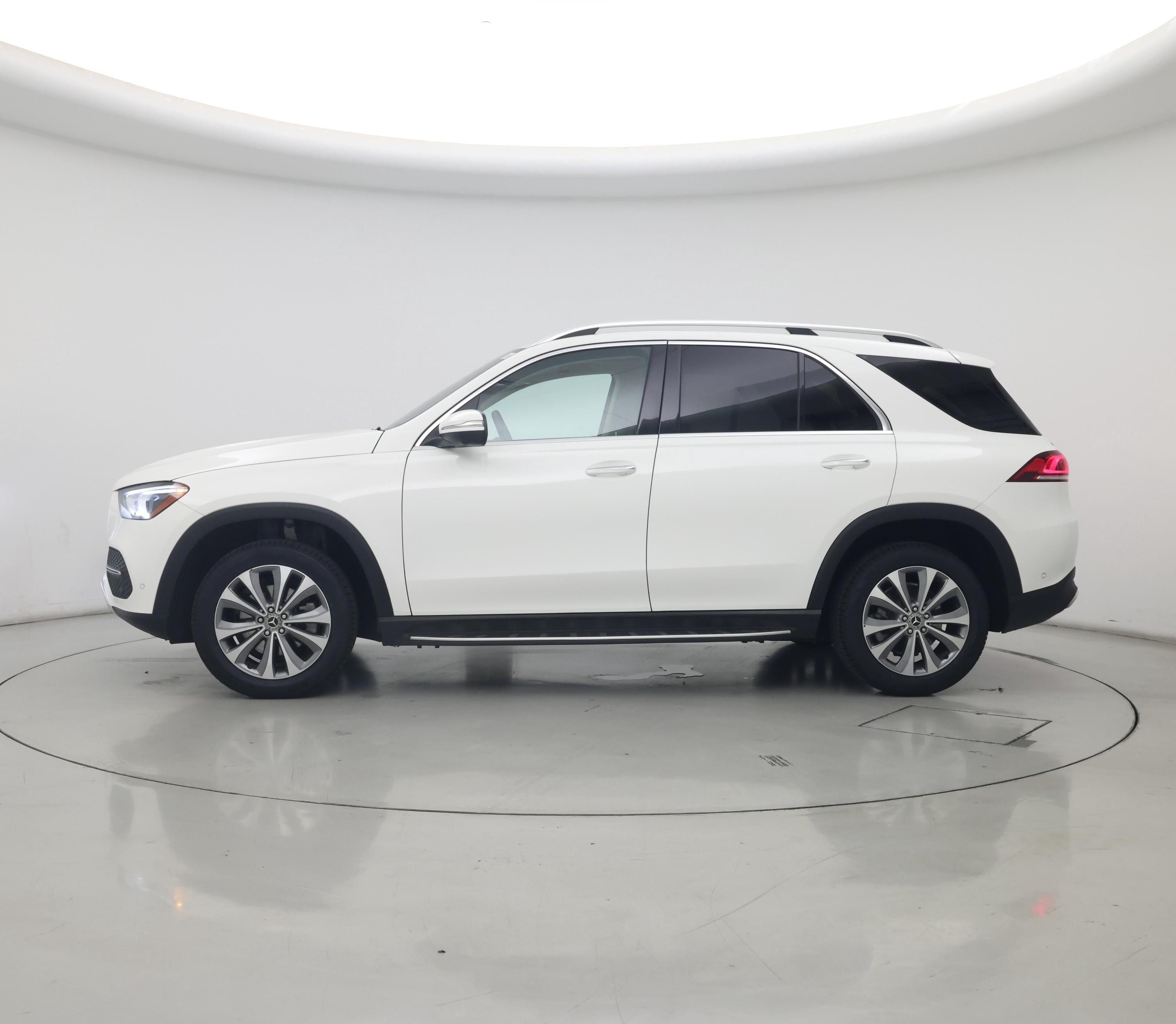 Thumbnail: 2020 Mercedes-Benz GLE - 3