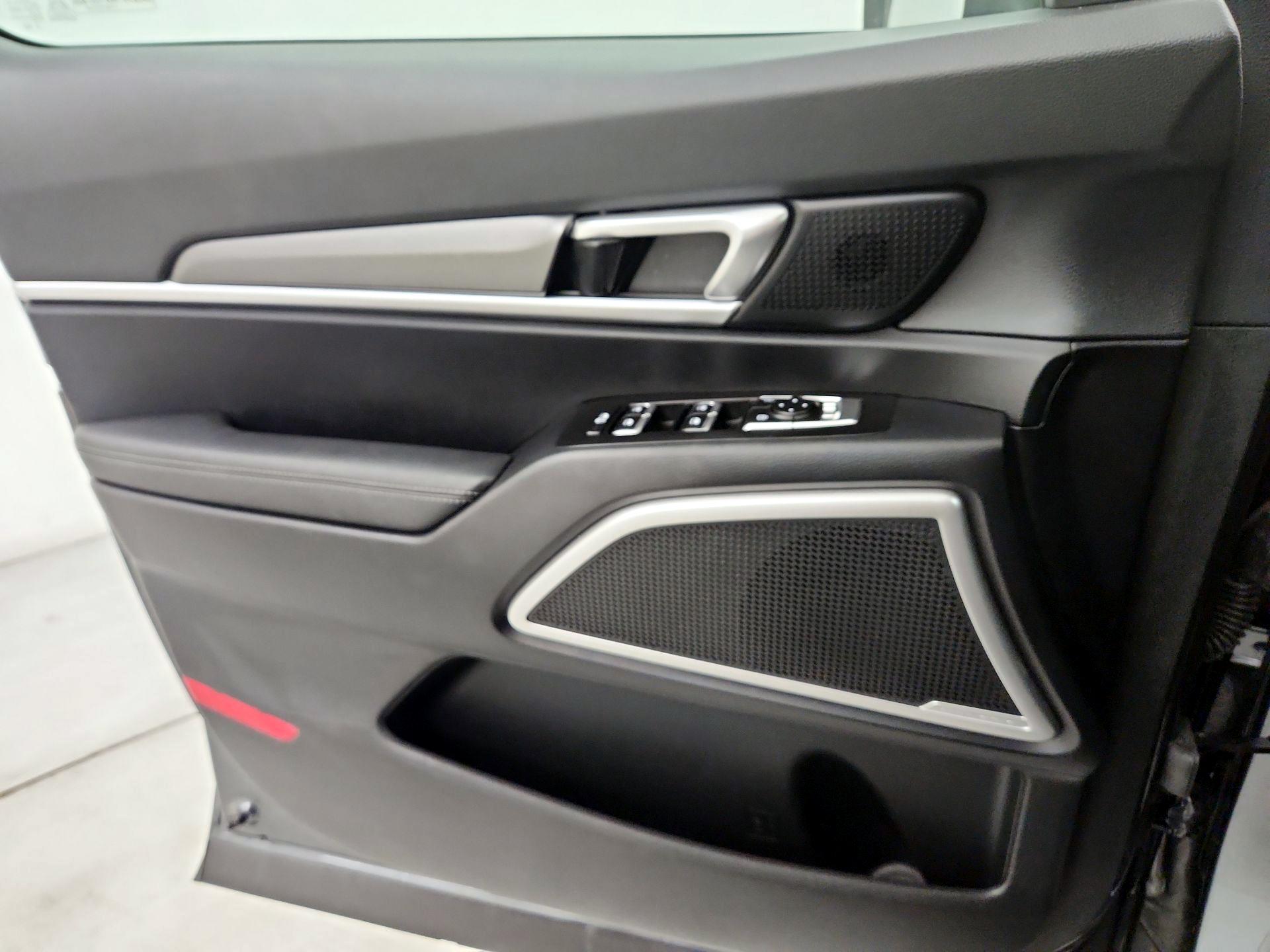 Thumbnail: 2022 Kia Telluride - 13