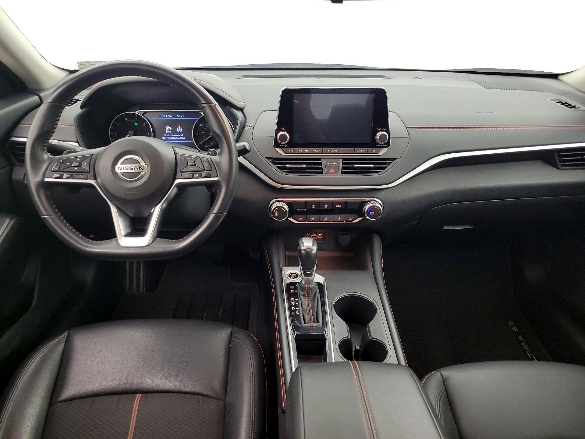Thumbnail: 2022 Nissan Altima - 9