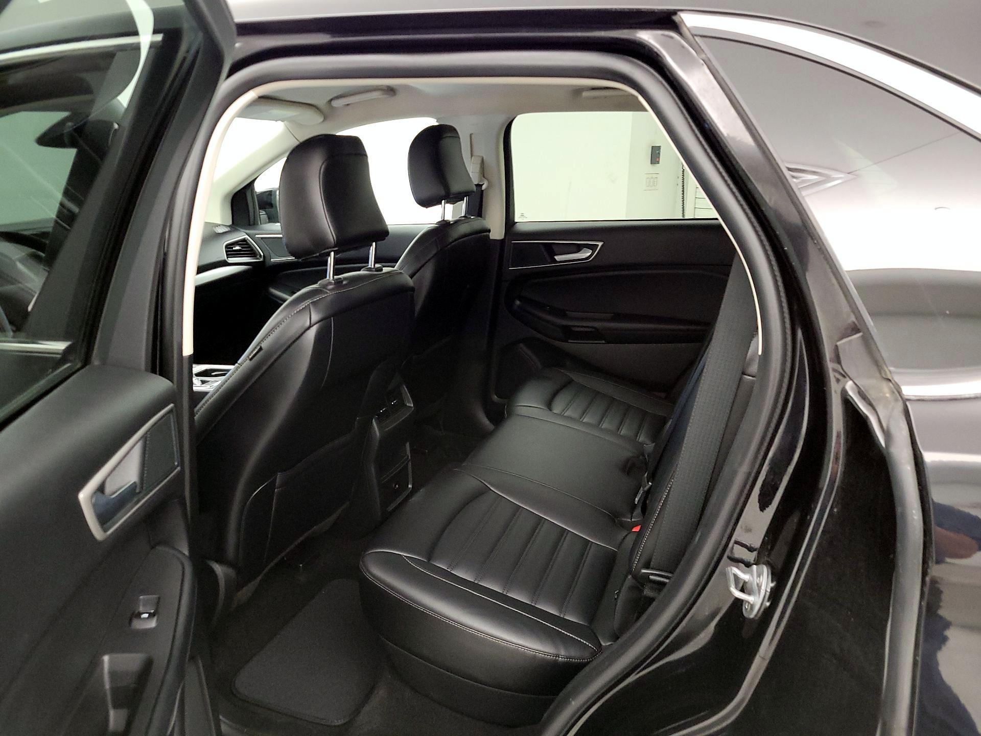 Thumbnail: 2024 Ford Edge - 17