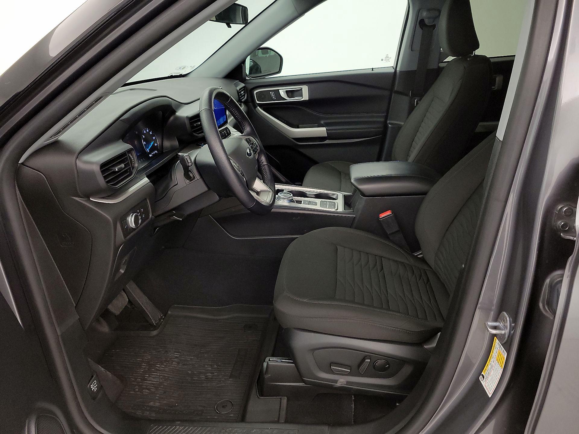 Thumbnail: 2021 Ford Explorer - 11