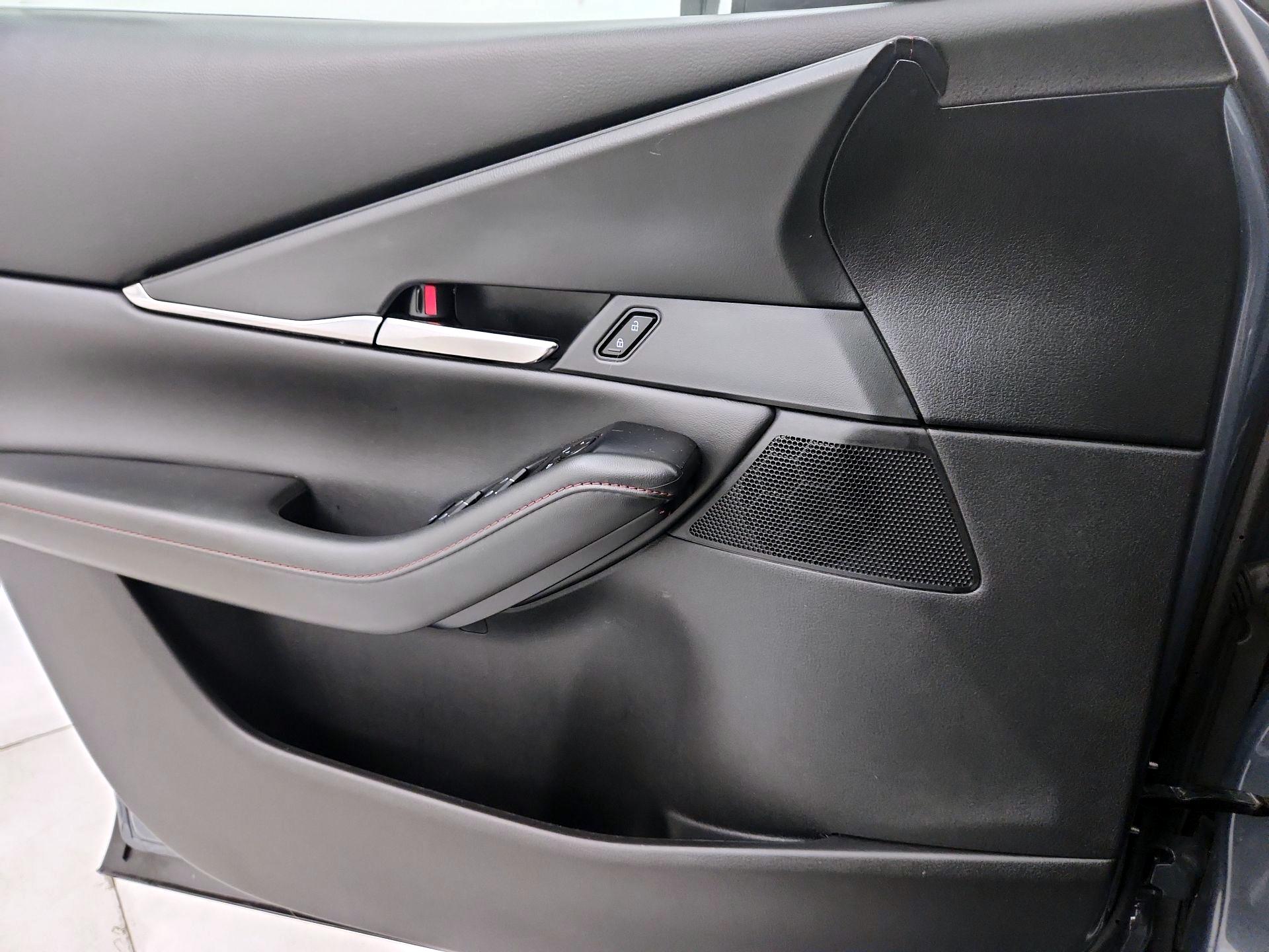 Thumbnail: 2023 Mazda CX-30 - 12