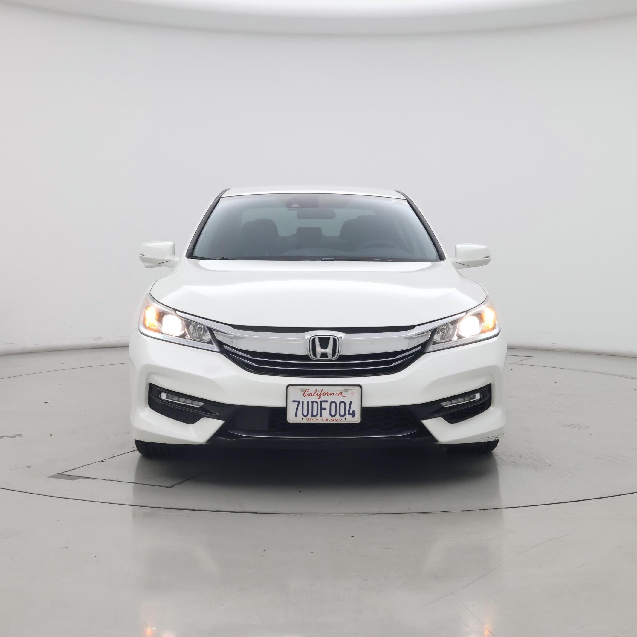 Thumbnail: 2017 Honda Accord - 5