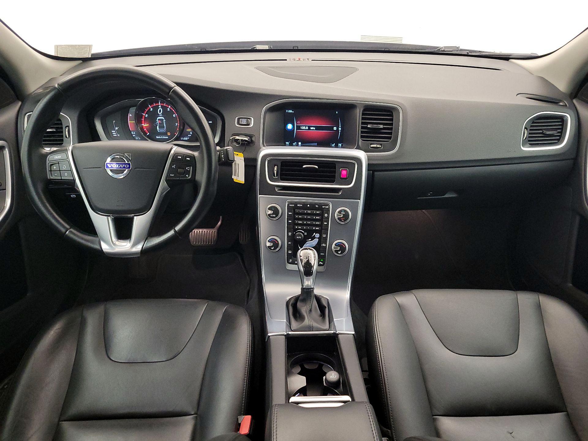 Thumbnail: 2017 Volvo S60 - 9