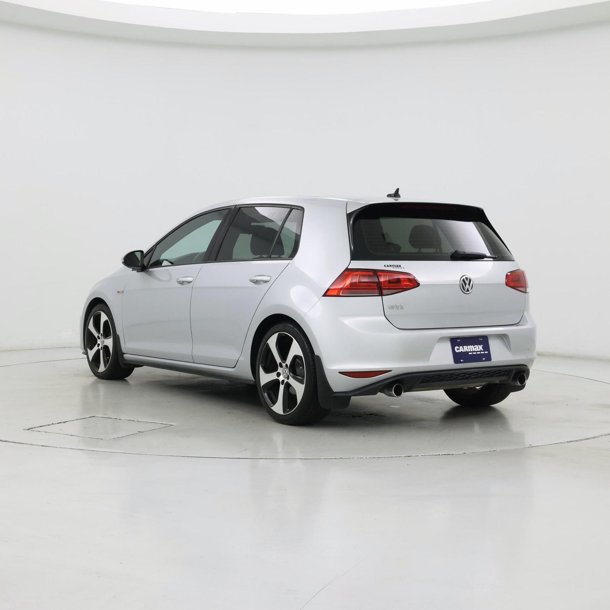 Thumbnail: 2015 Volkswagen Golf - 2