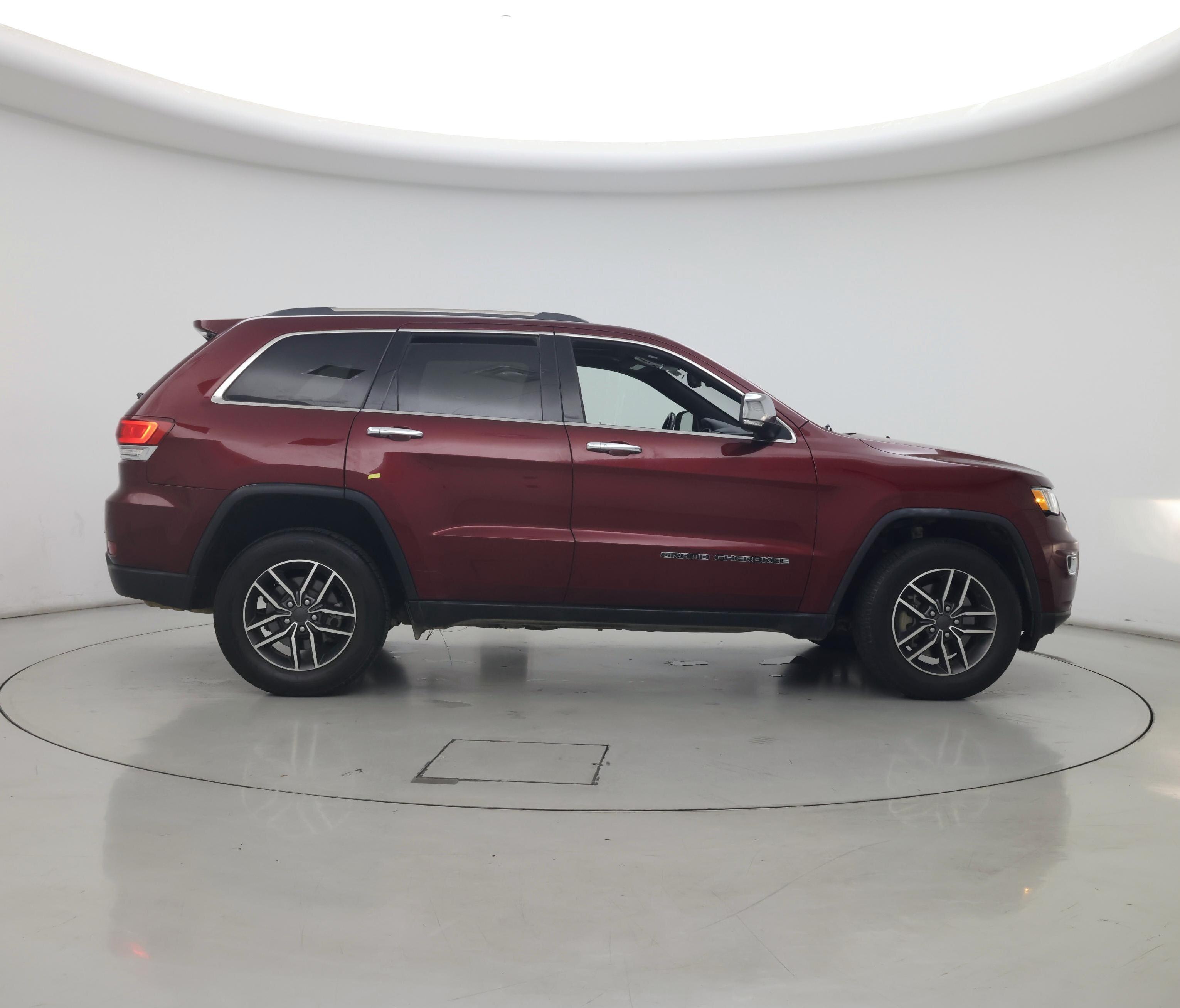 Thumbnail: 2021 Jeep Grand Cherokee - 7
