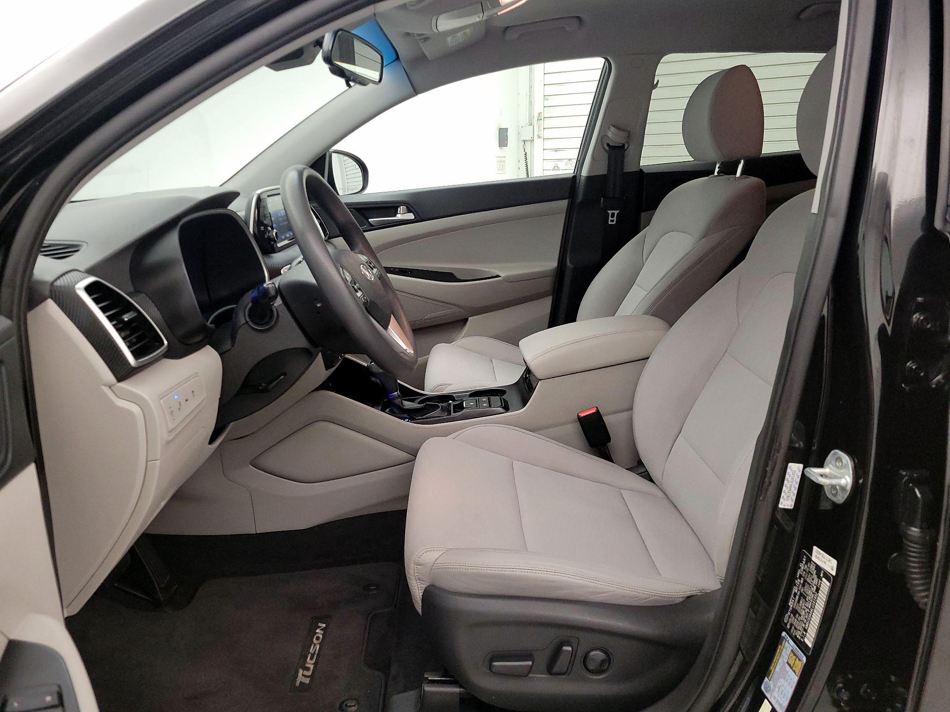 Thumbnail: 2020 Hyundai Tucson - 11