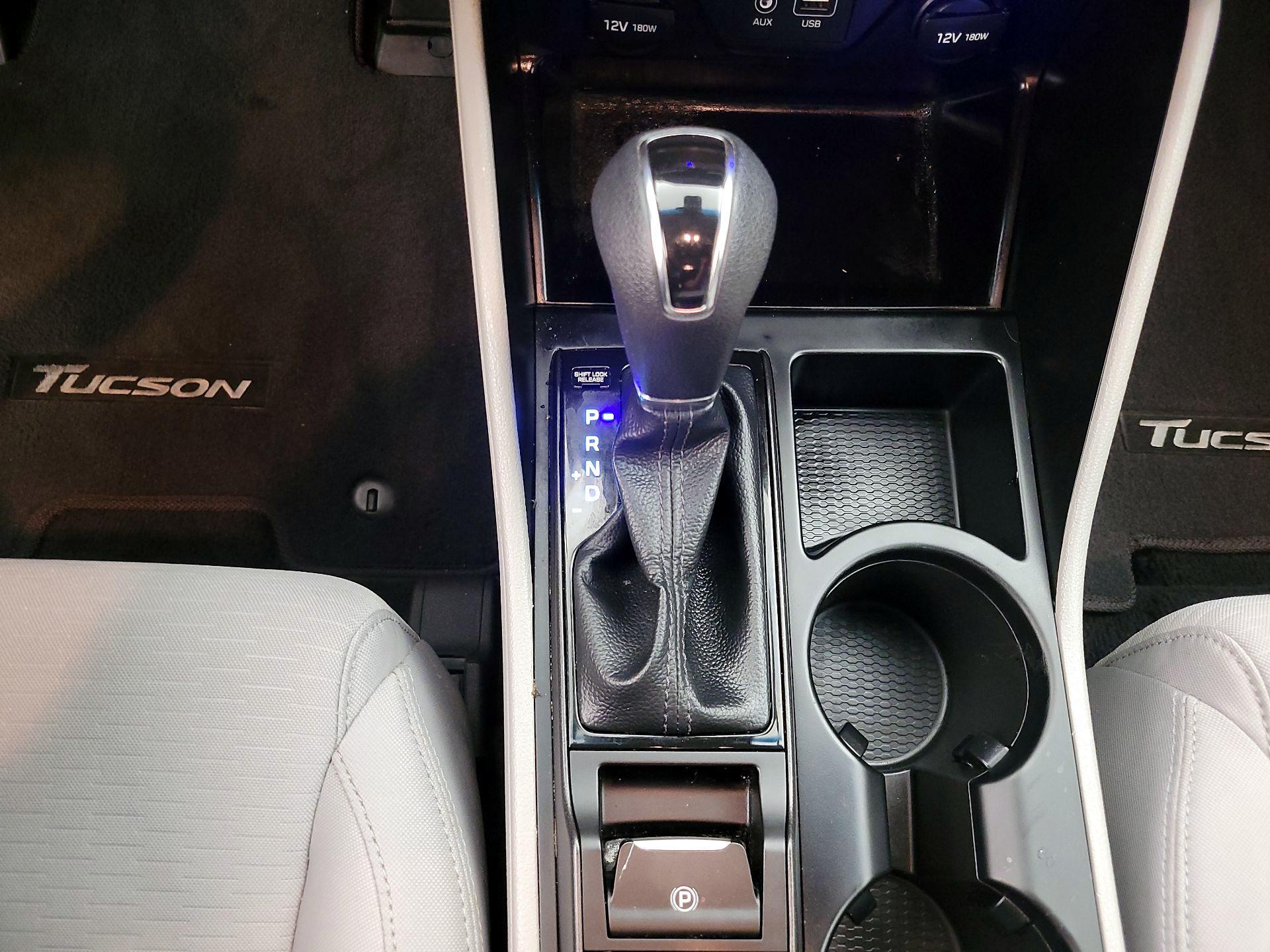 Thumbnail: 2020 Hyundai Tucson - 17