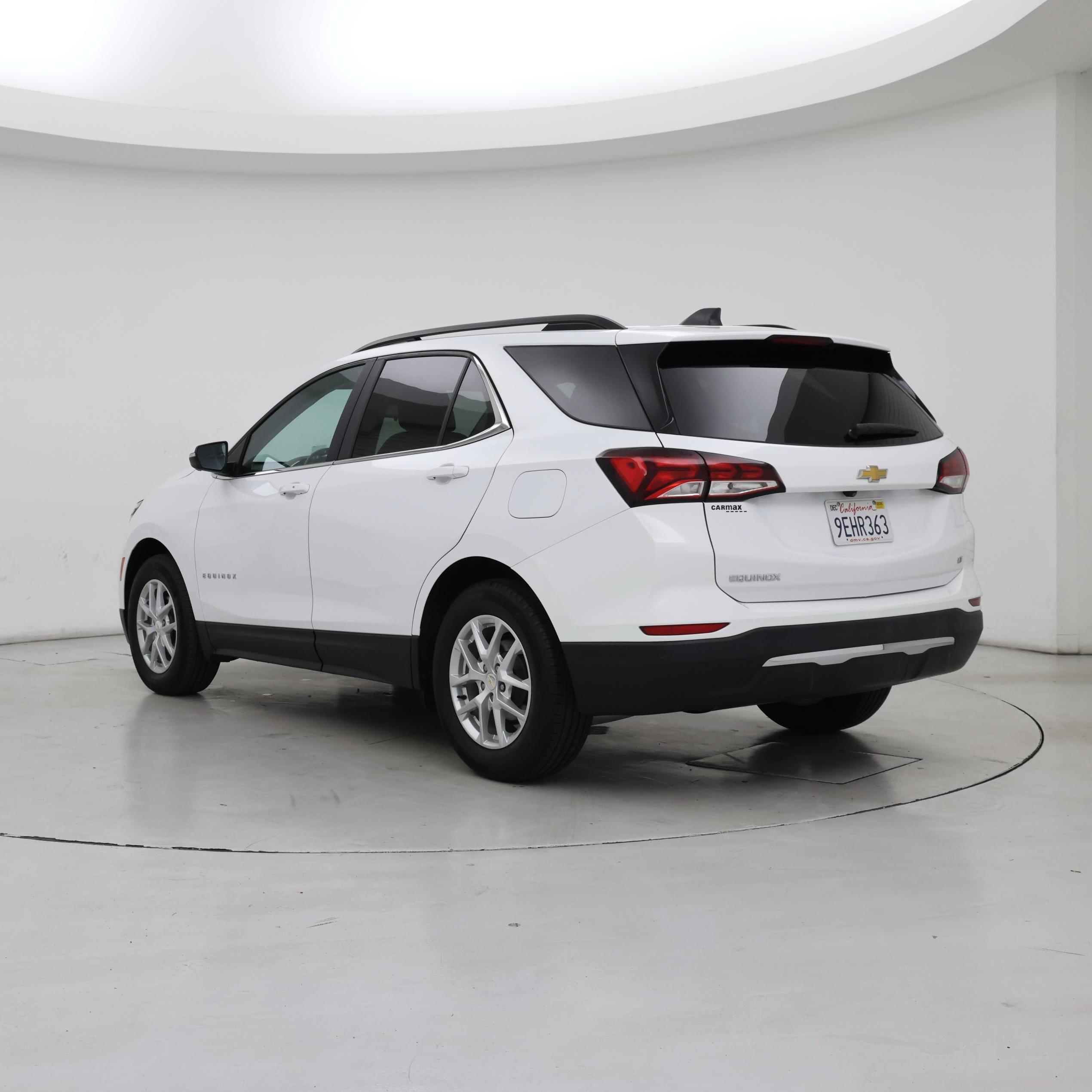 Thumbnail: 2022 Chevrolet Equinox - 2