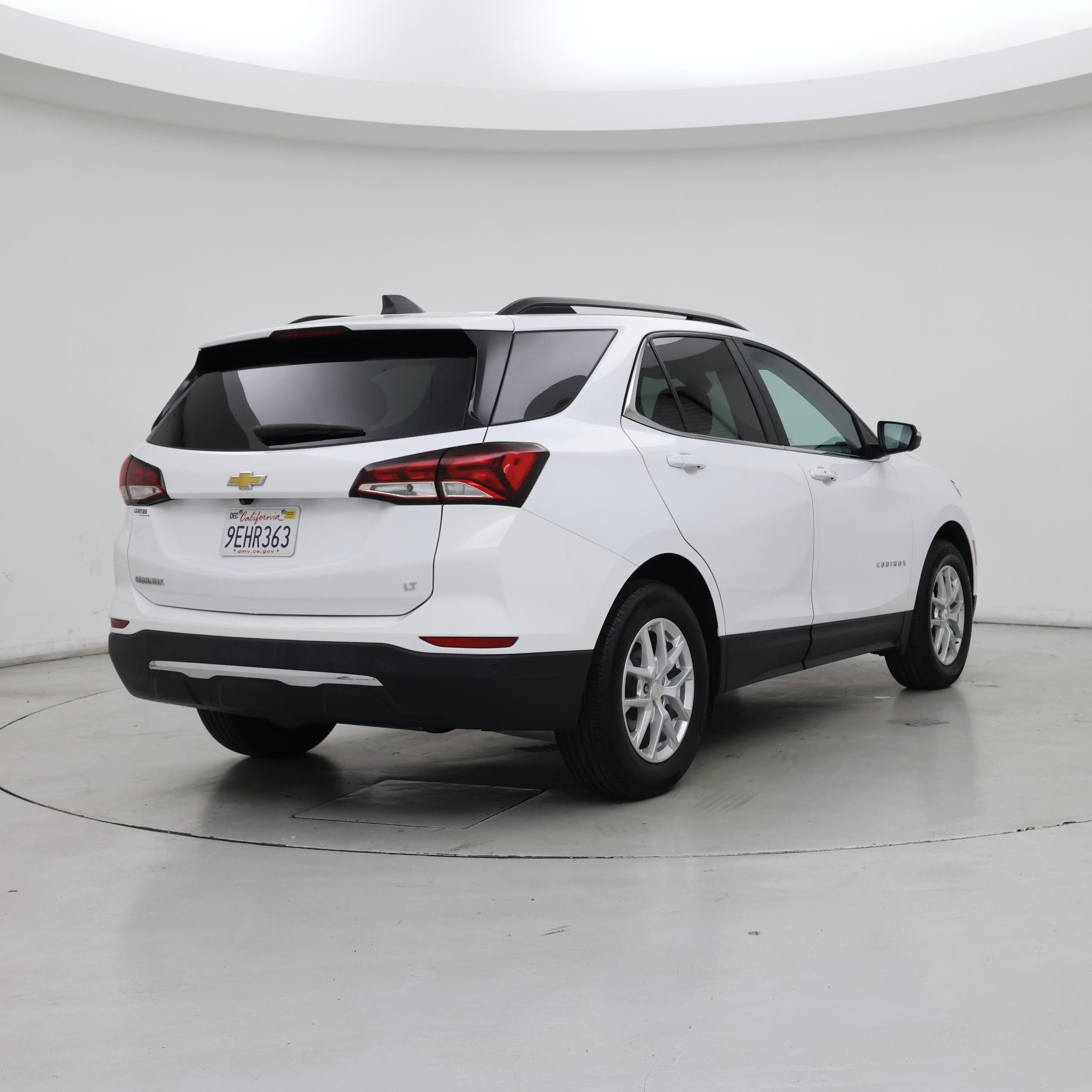 Thumbnail: 2022 Chevrolet Equinox - 8