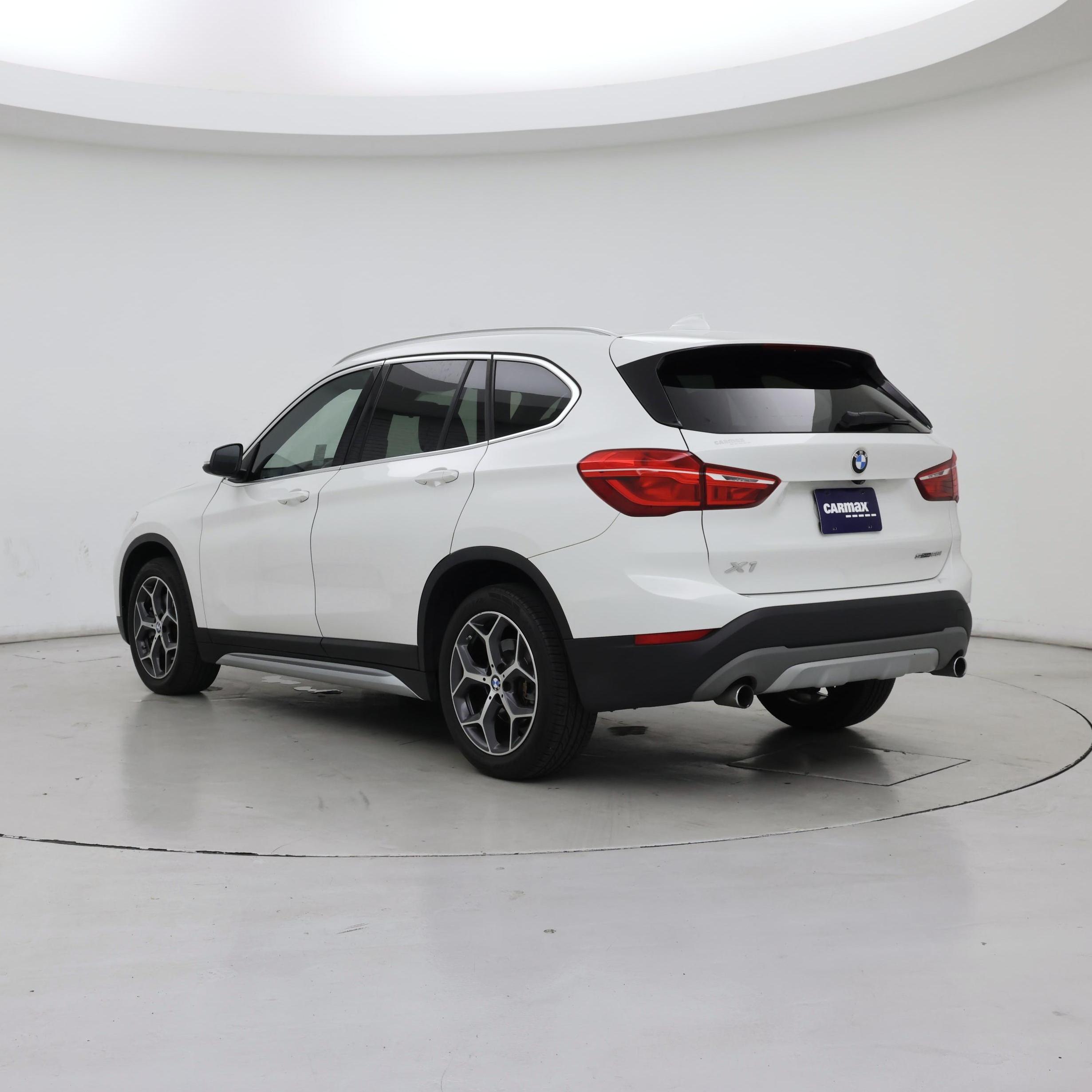 Thumbnail: 2018 BMW X1 - 2