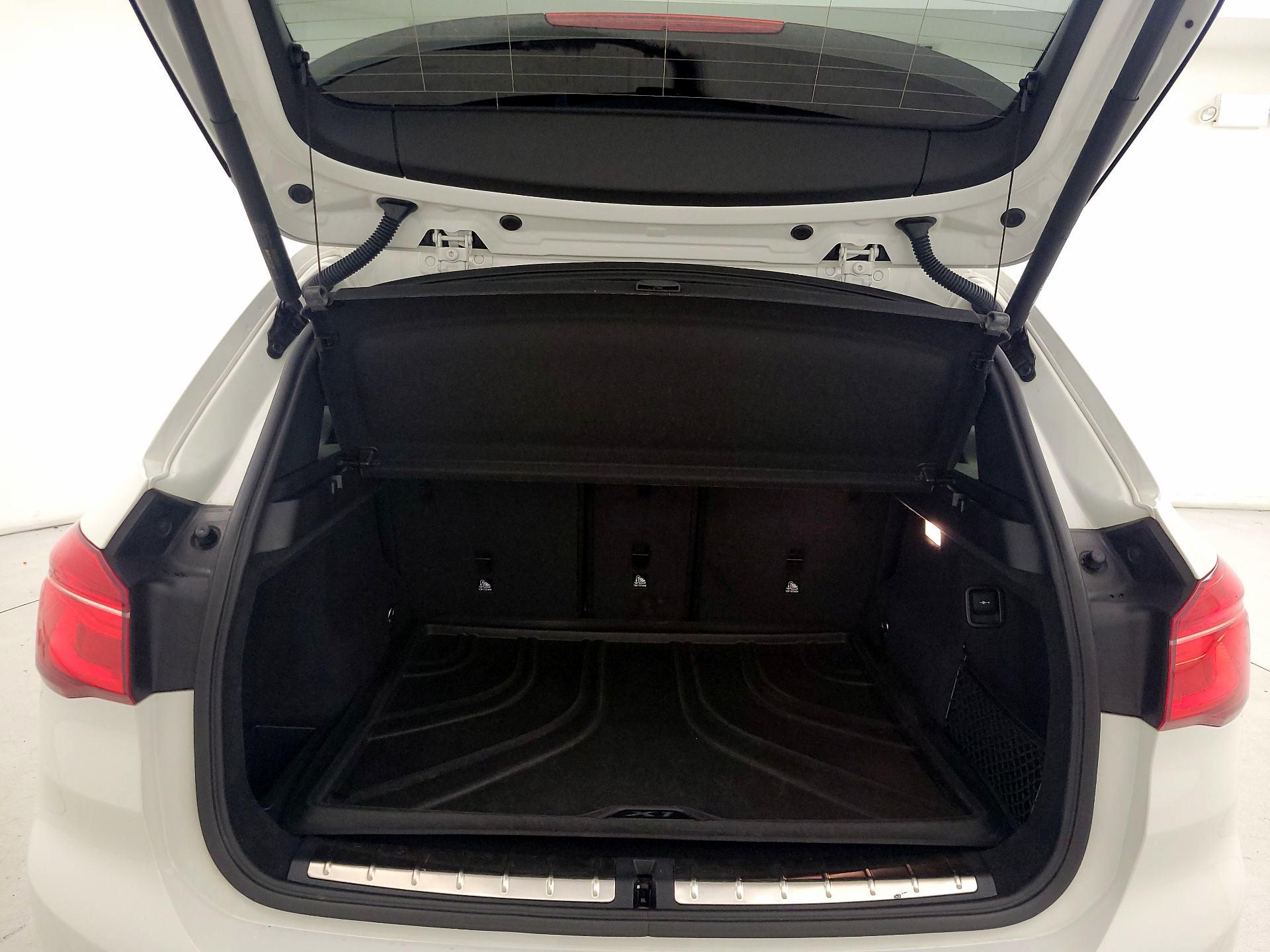 Thumbnail: 2018 BMW X1 - 19