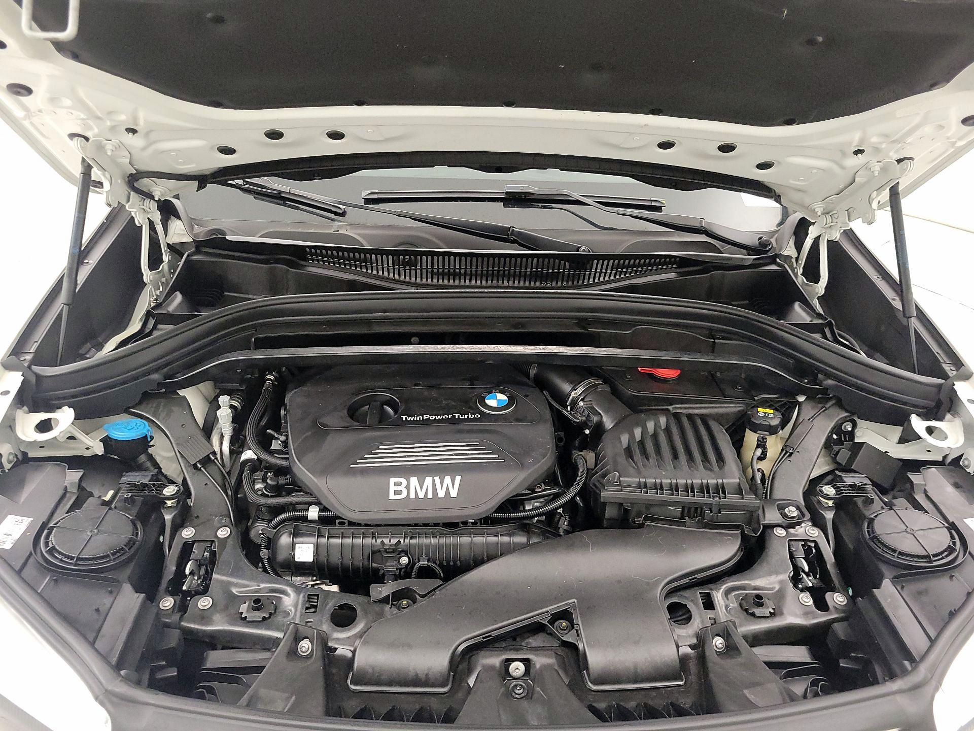 Thumbnail: 2018 BMW X1 - 20