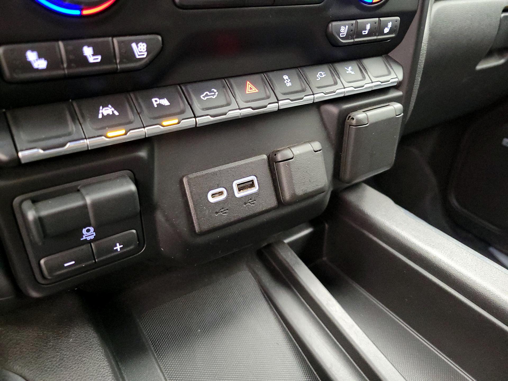 Thumbnail: 2021 Chevrolet Silverado 1500 - 18