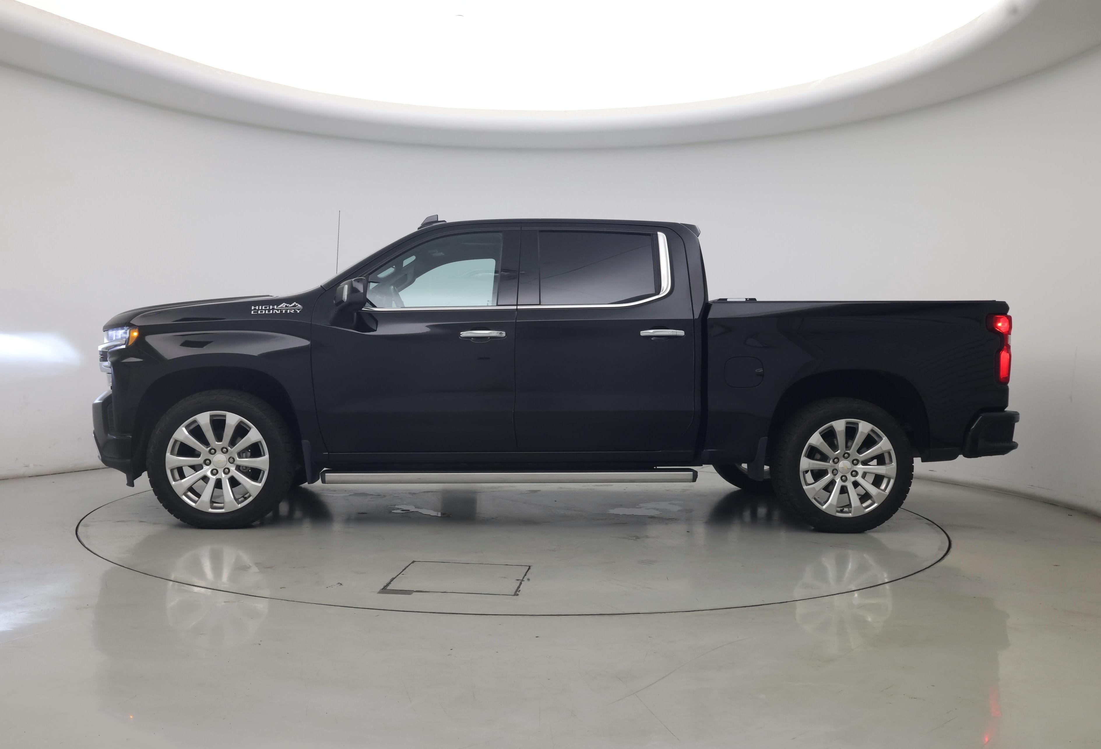 Thumbnail: 2021 Chevrolet Silverado 1500 - 3