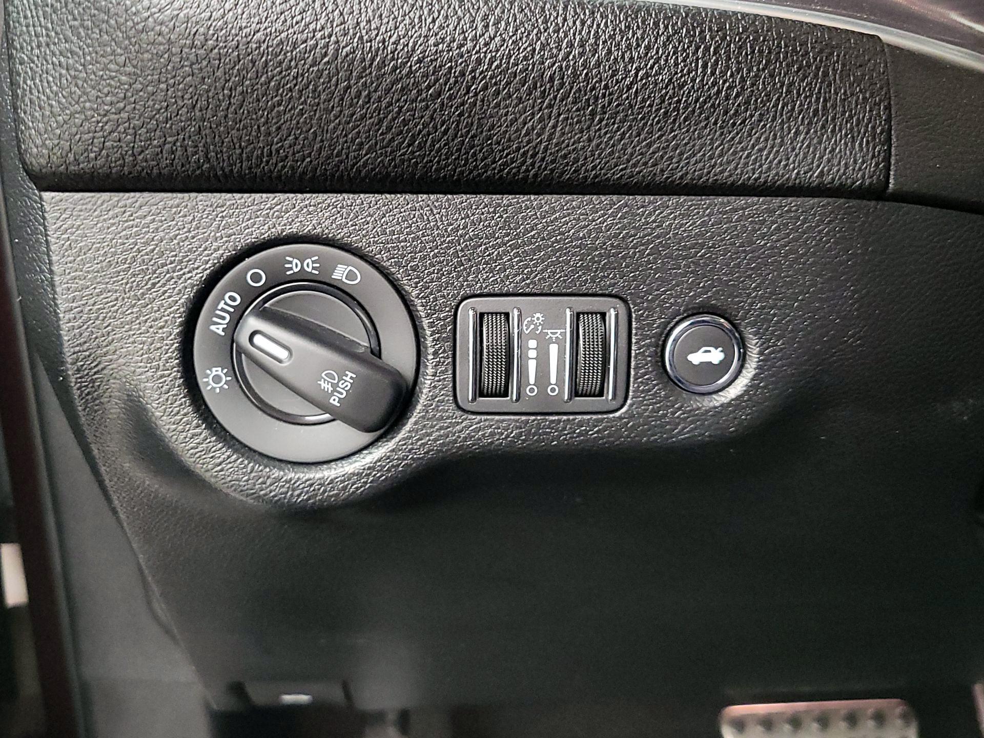 Thumbnail: 2021 Dodge Challenger - 13