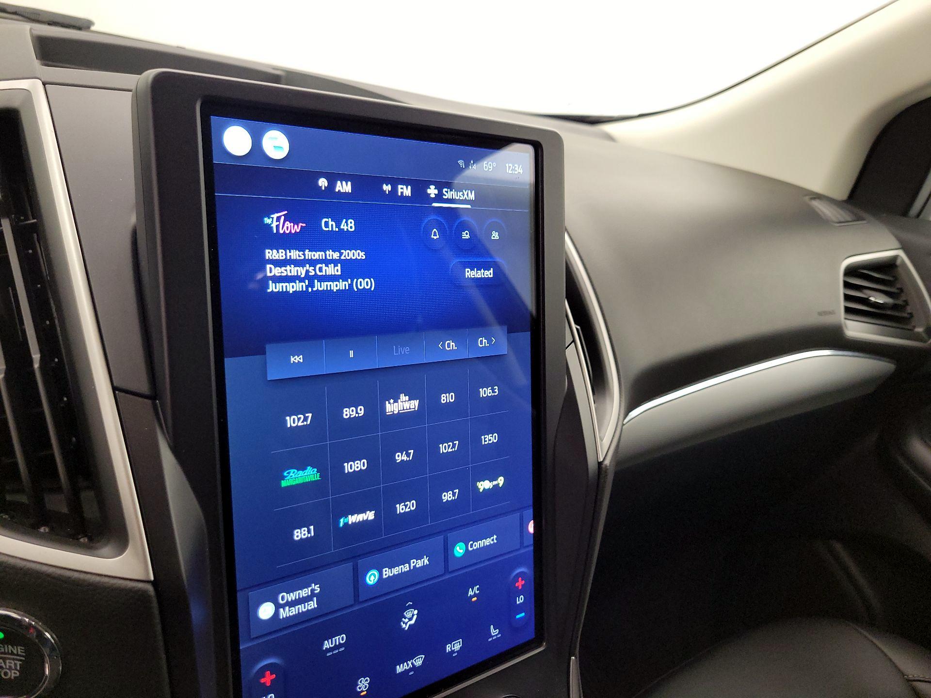 Thumbnail: 2022 Ford Edge - 15