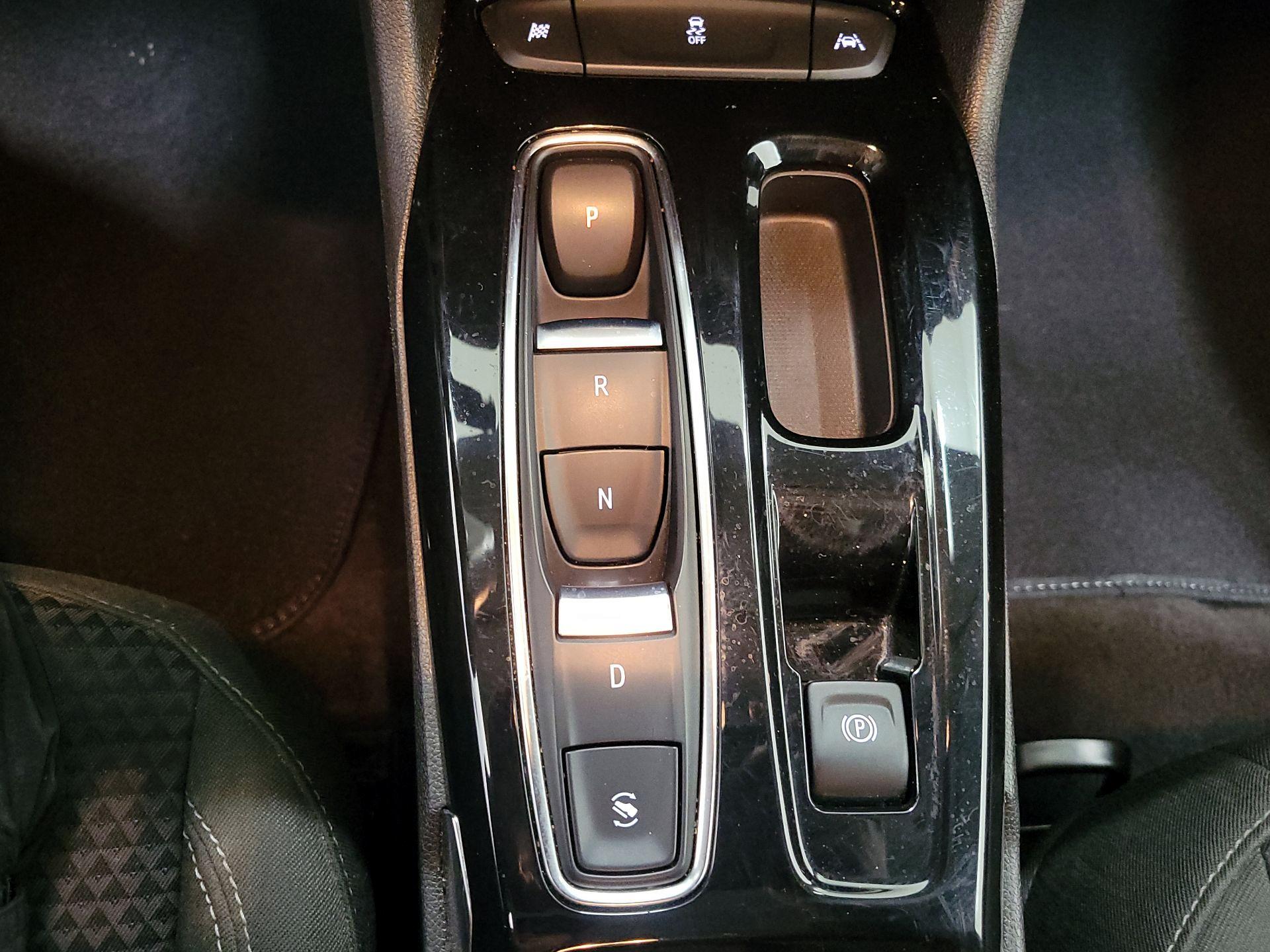 Thumbnail: 2023 Chevrolet Bolt EUV - 17