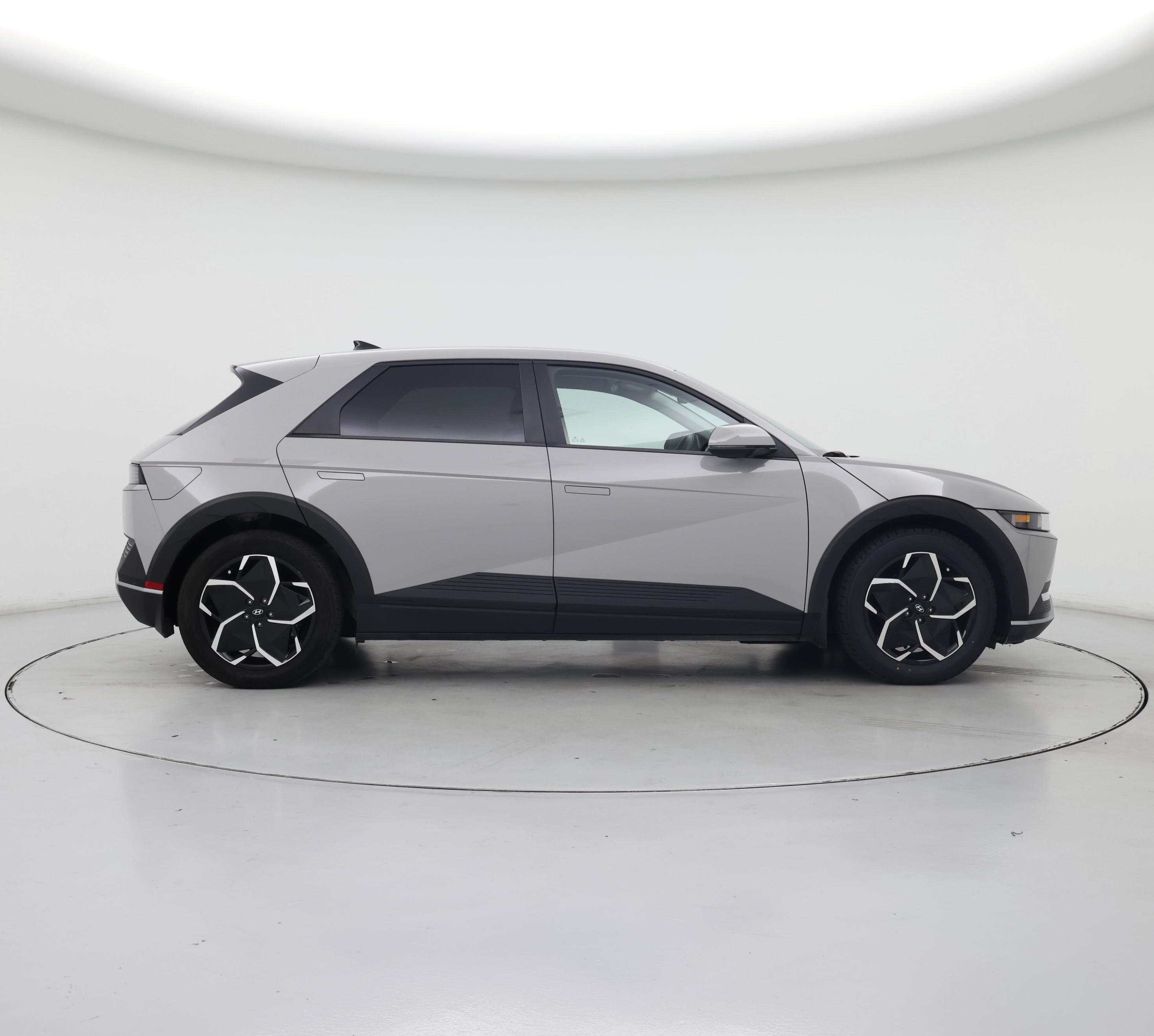 Thumbnail: 2023 Hyundai Ioniq 5 - 7