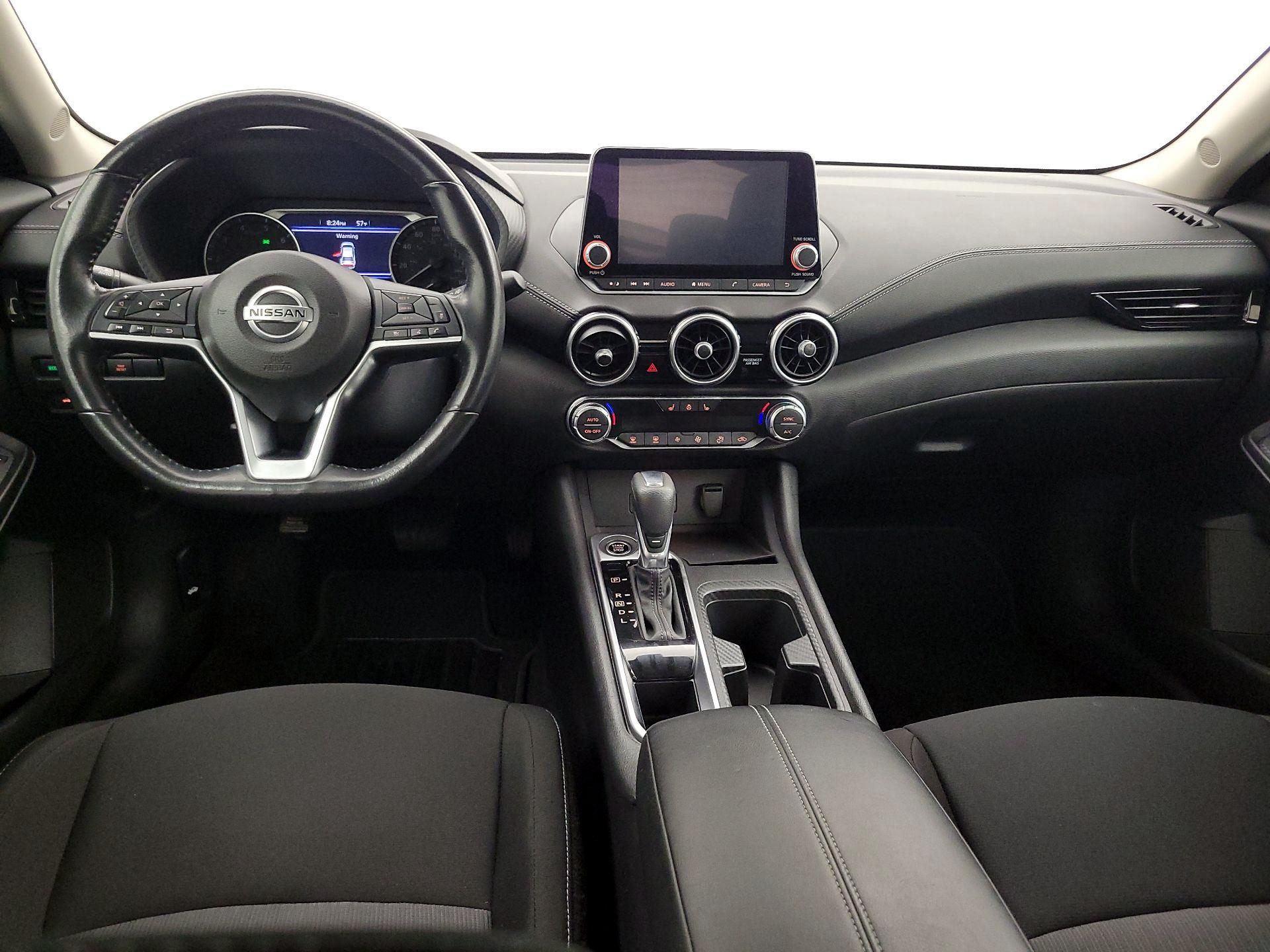 Thumbnail: 2022 Nissan Sentra - 9