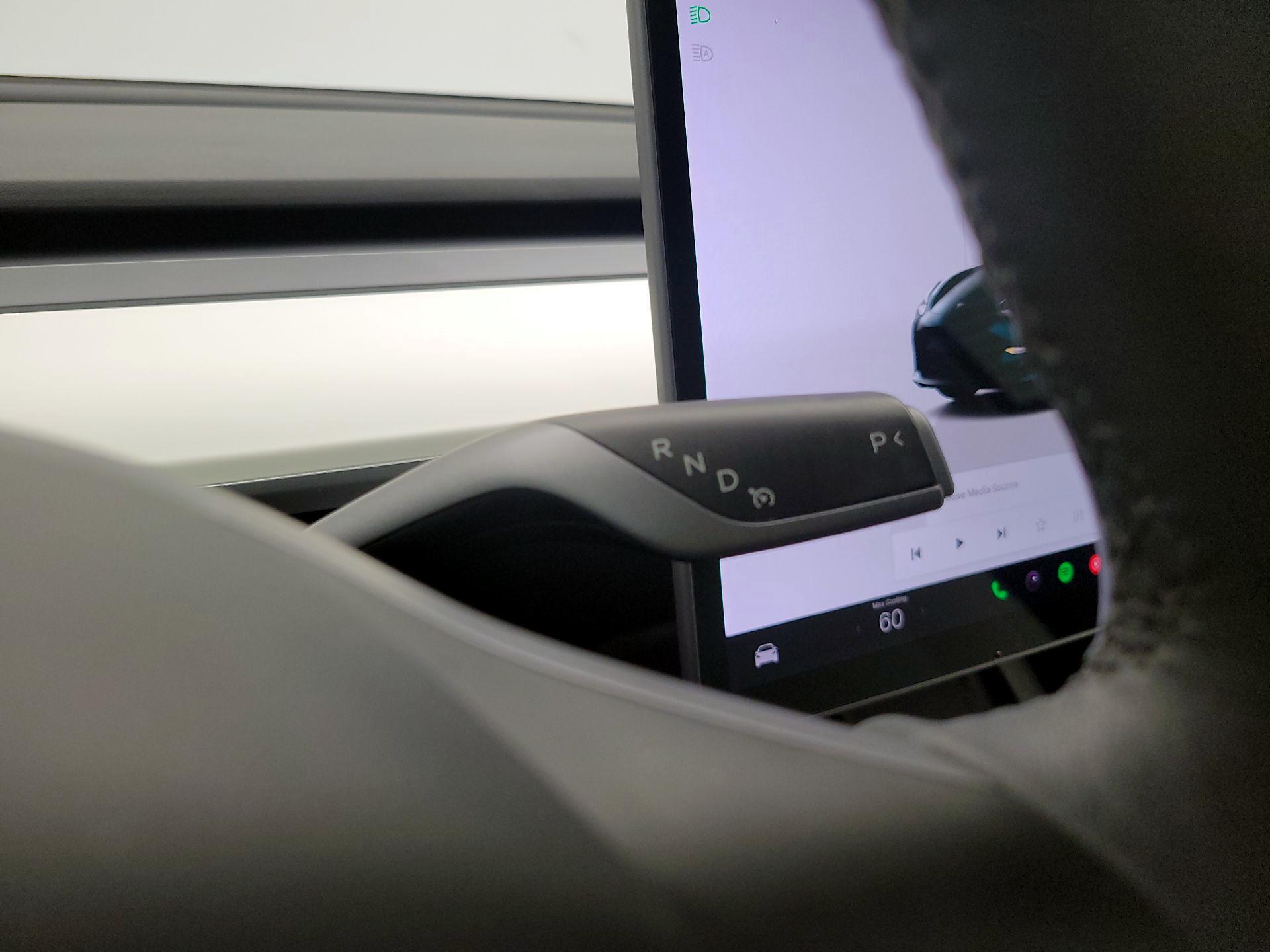 Thumbnail: 2023 Tesla Model 3 - 17
