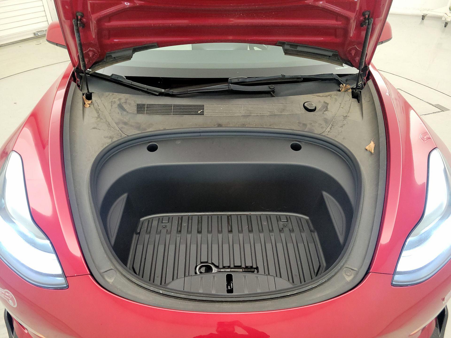 Thumbnail: 2023 Tesla Model 3 - 20