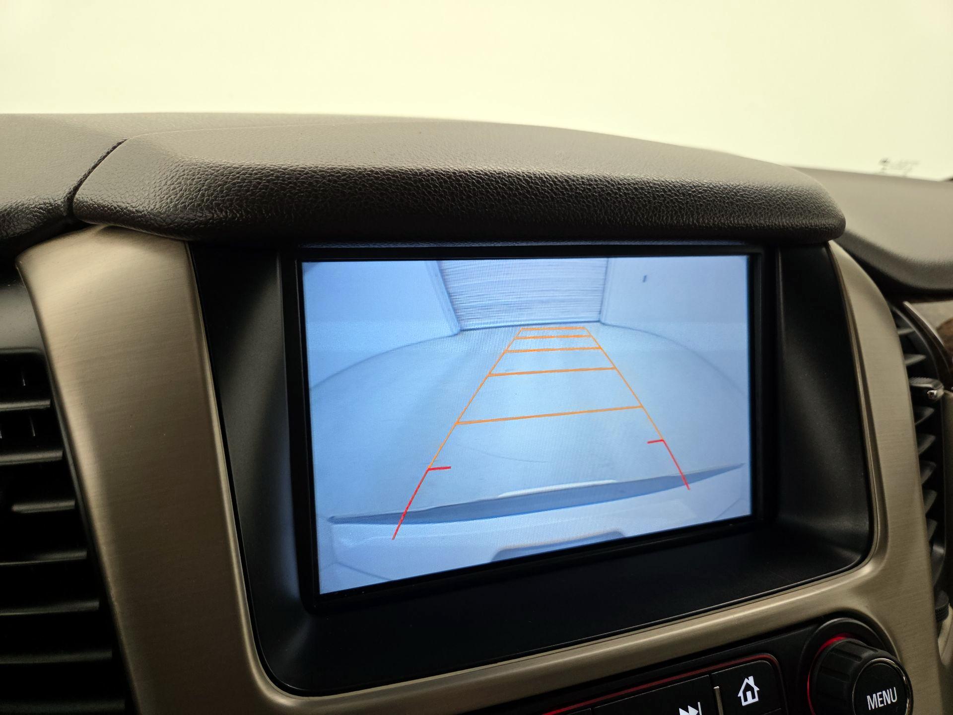 Thumbnail: 2016 GMC Yukon XL - 15
