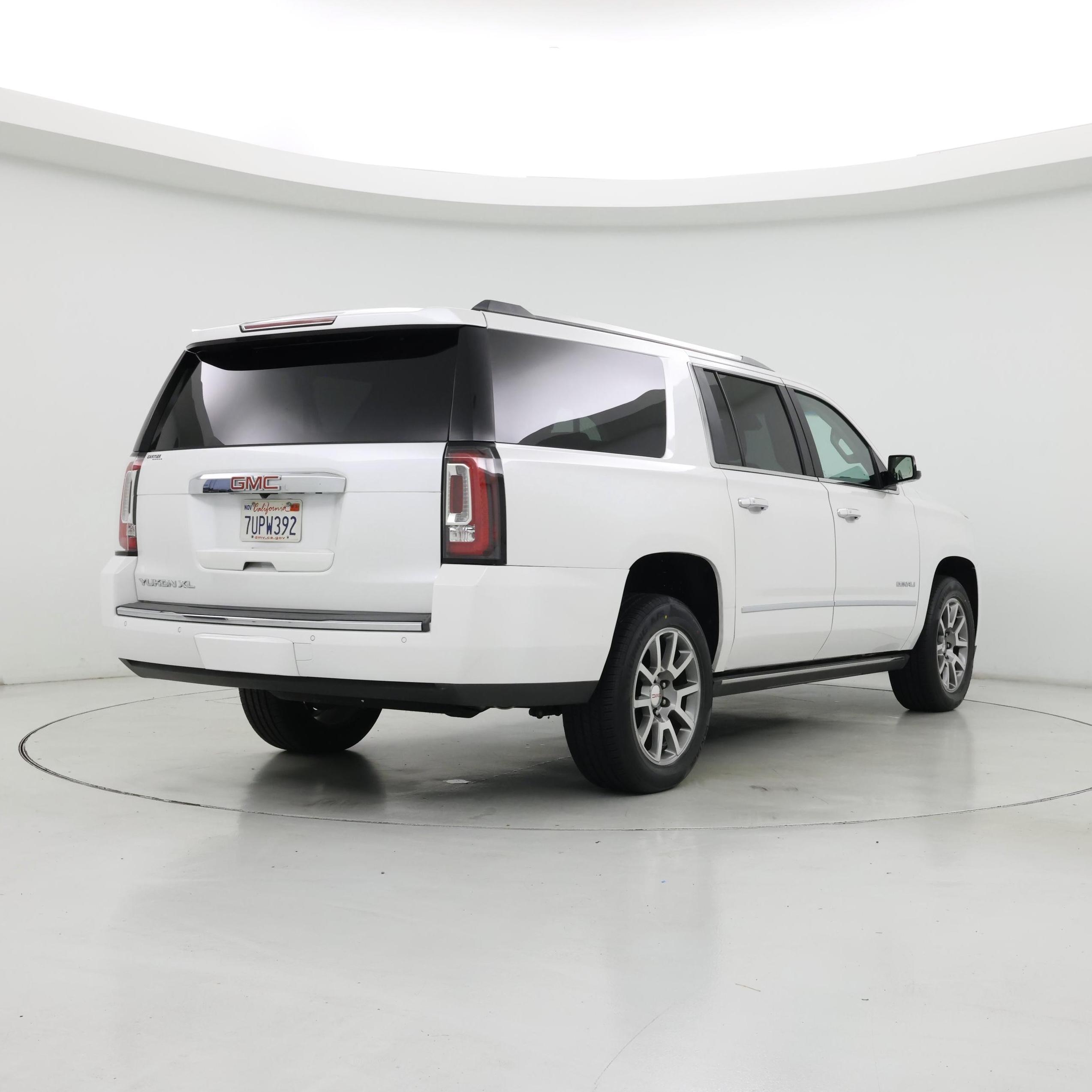 Thumbnail: 2016 GMC Yukon XL - 8