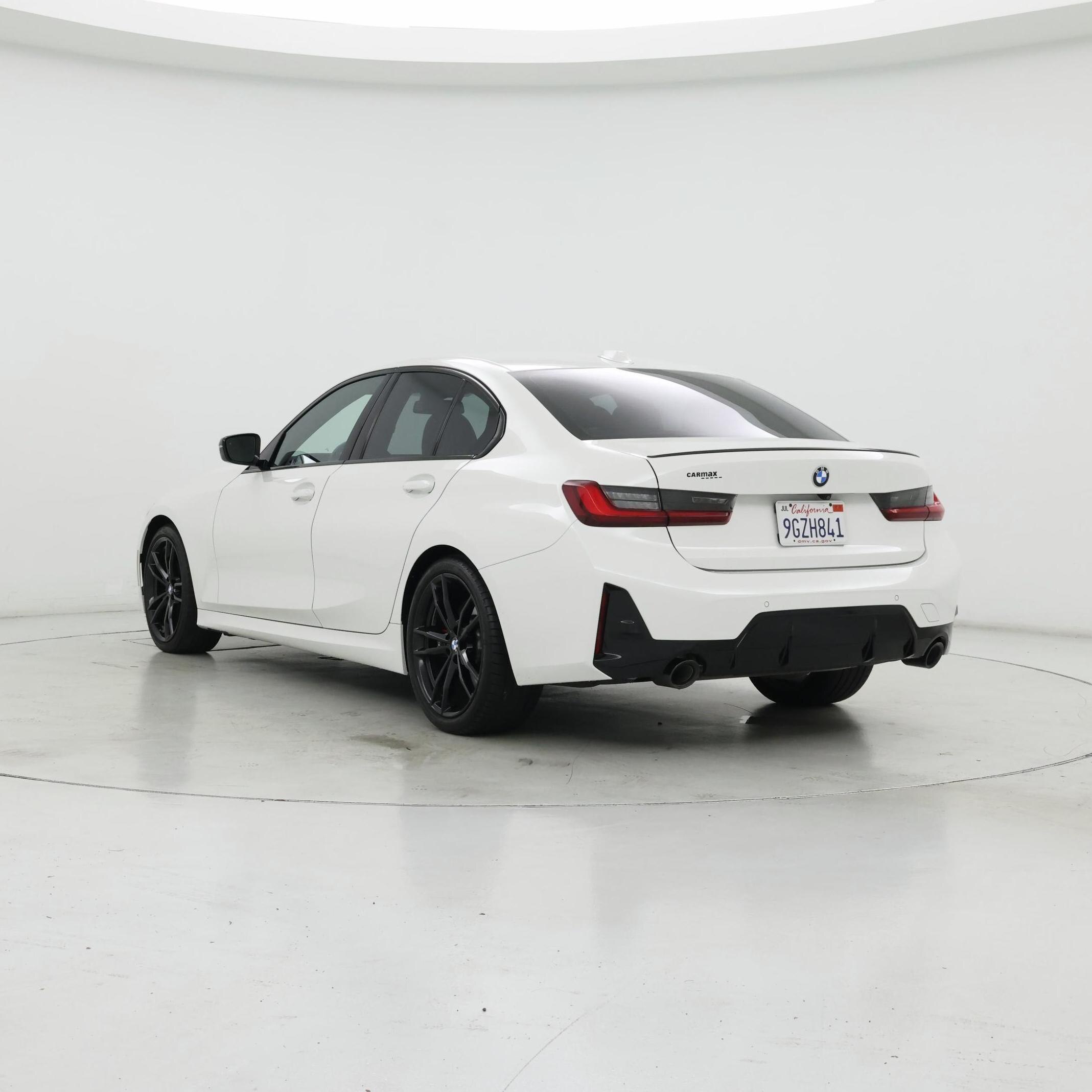 Thumbnail: 2023 BMW 3 Series - 2