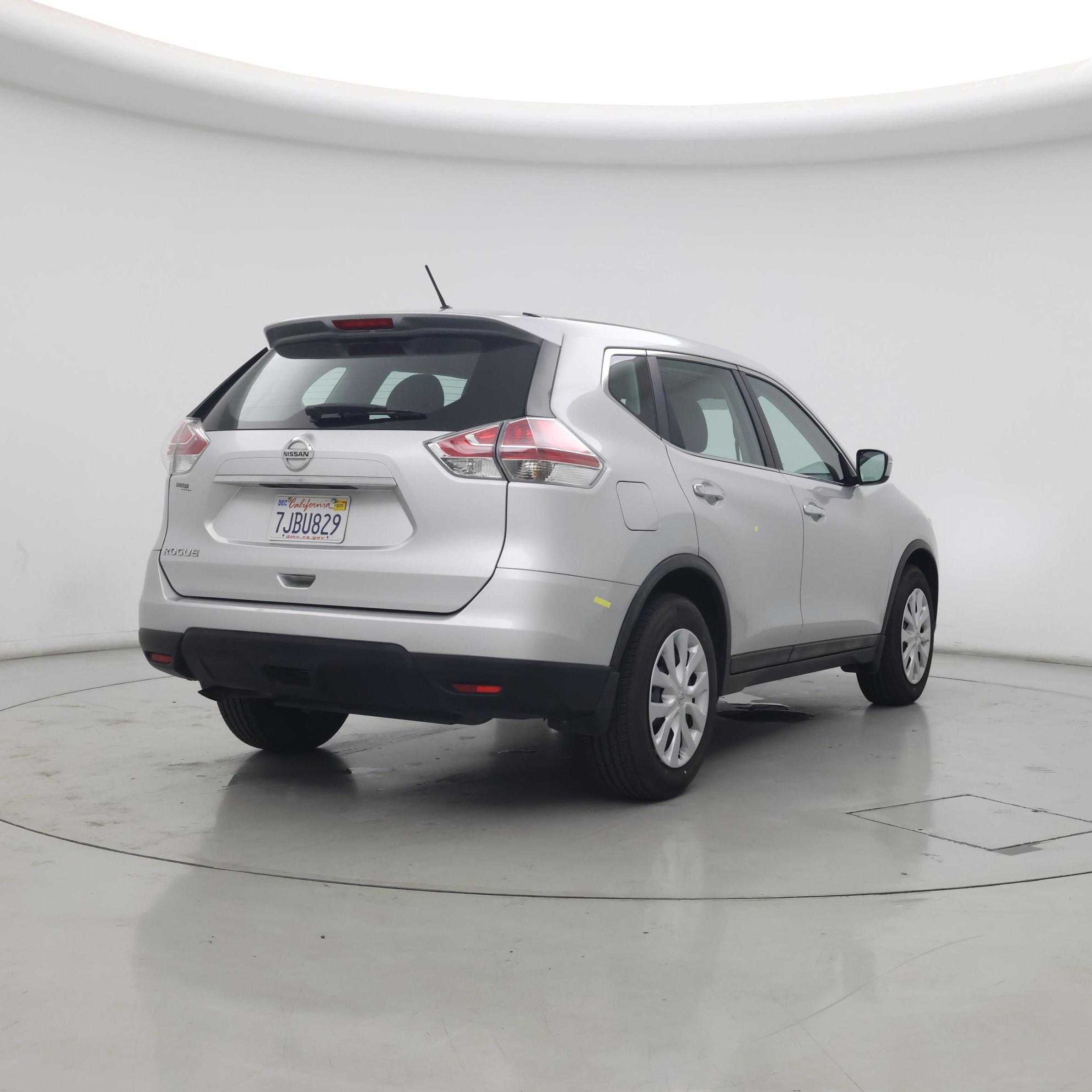 Thumbnail: 2015 Nissan Rogue - 8